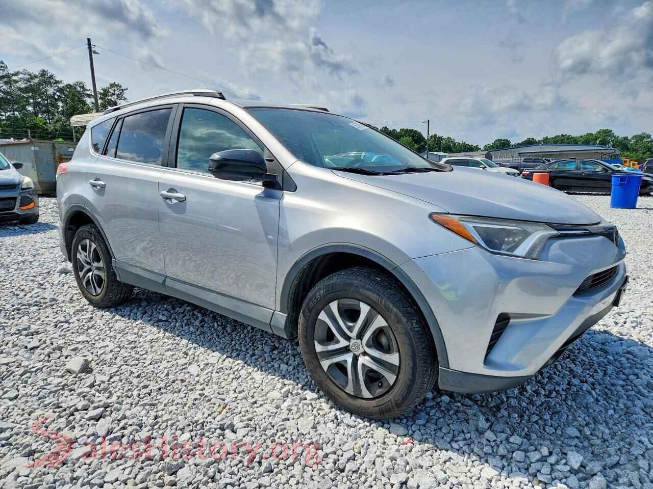 2017 TOYOTA RAV4 VIN 2T3BFREV3HW593473, rear 3/4 view