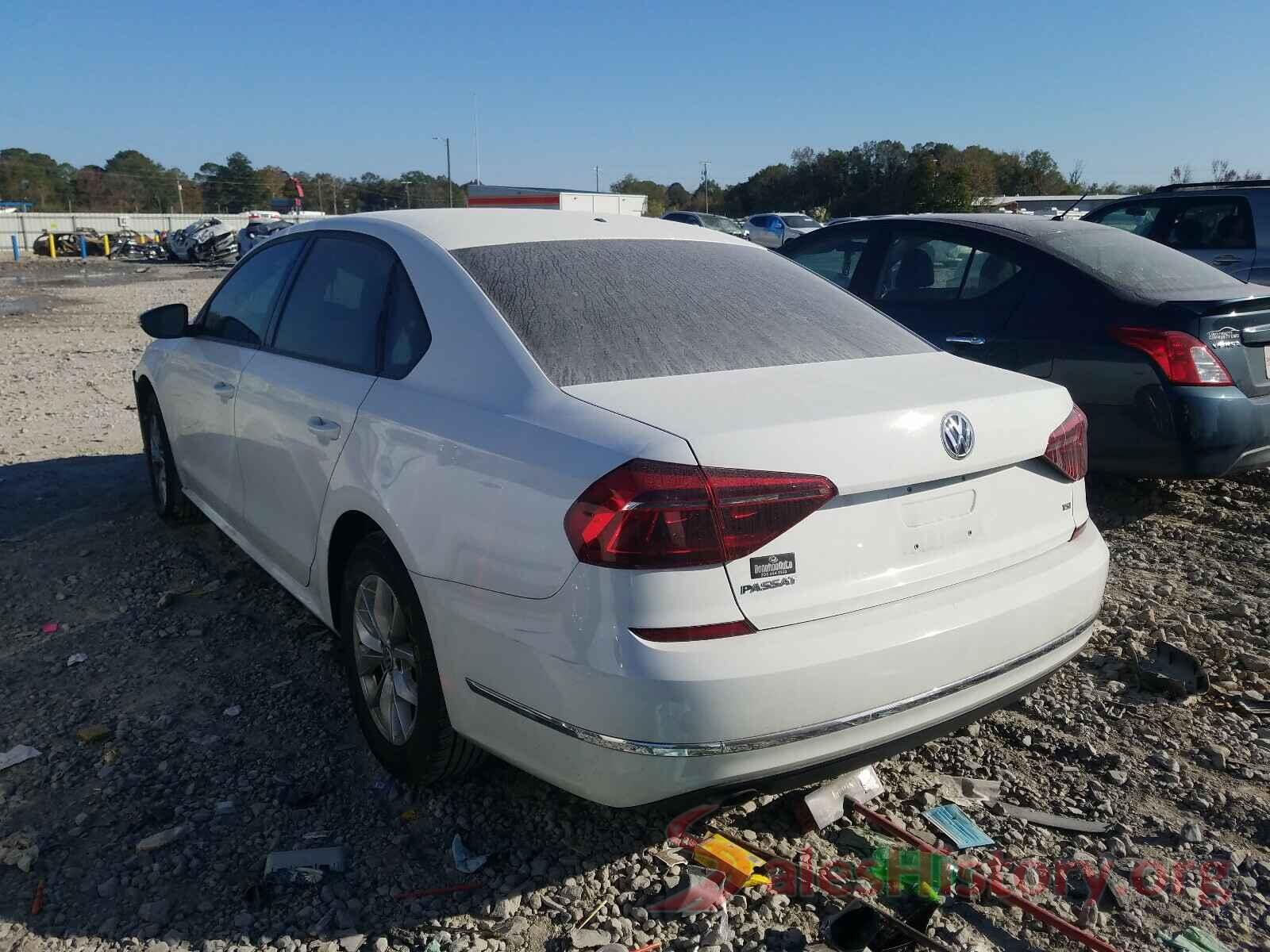 1VWAA7A35JC027372 2018 VOLKSWAGEN PASSAT