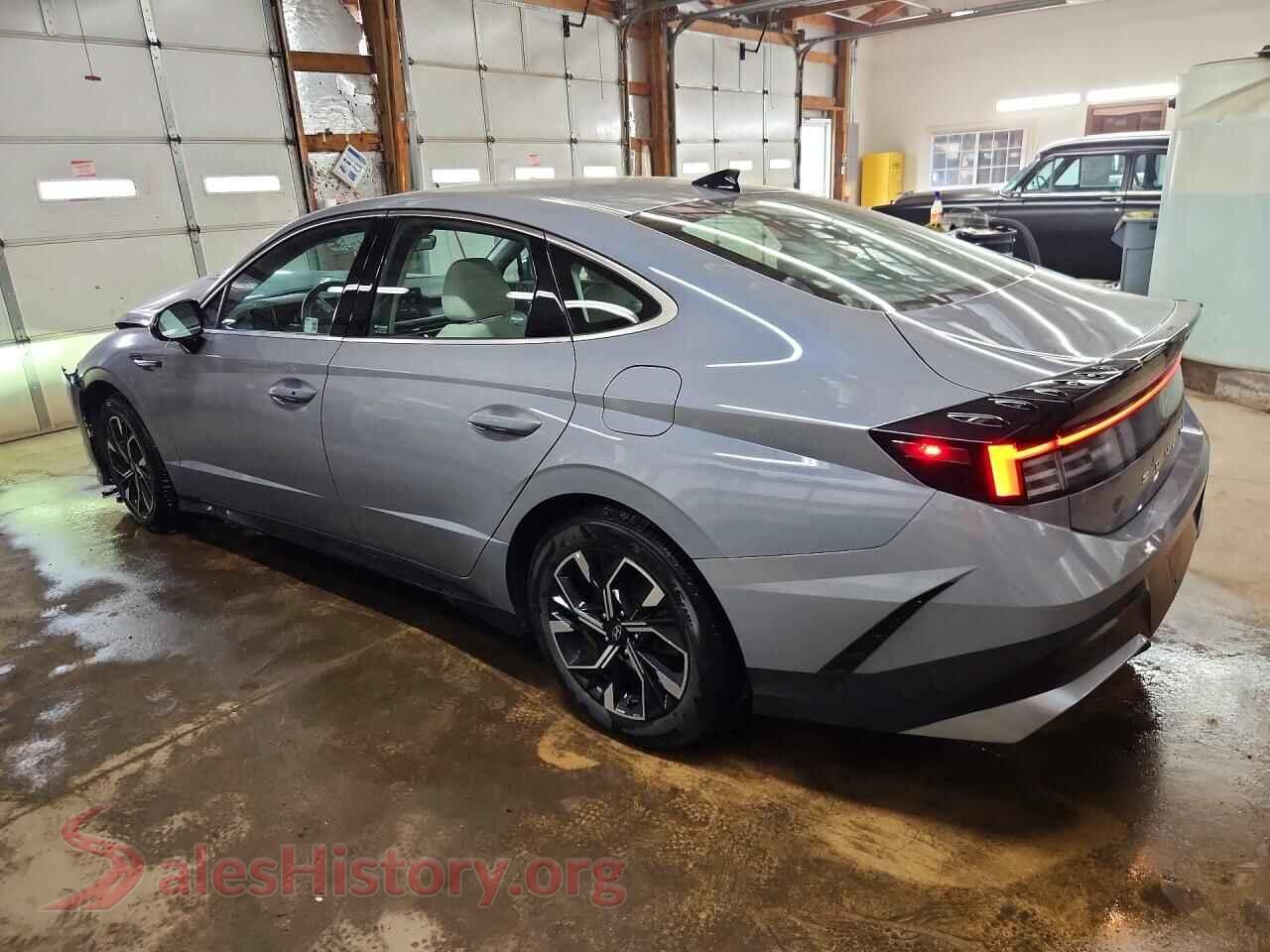 2025 HYUNDAI SONATA VIN KMHL64JA6SA471508, front view