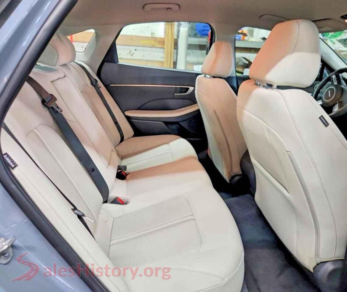 2025 HYUNDAI SONATA VIN KMHL64JA6SA471508, odometer mileage