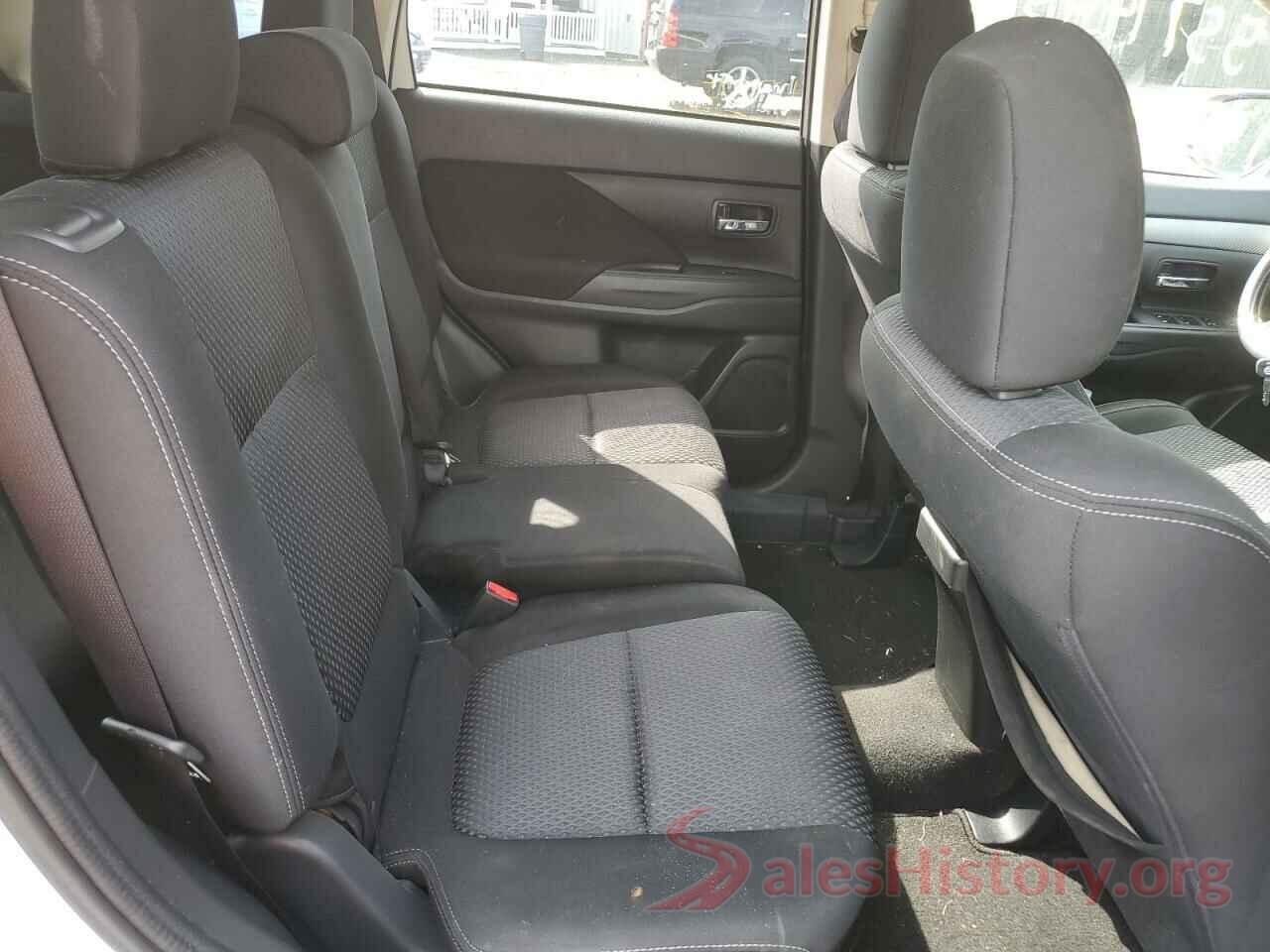 JA4AZ2A30HZ016425 2017 MITSUBISHI OUTLANDER