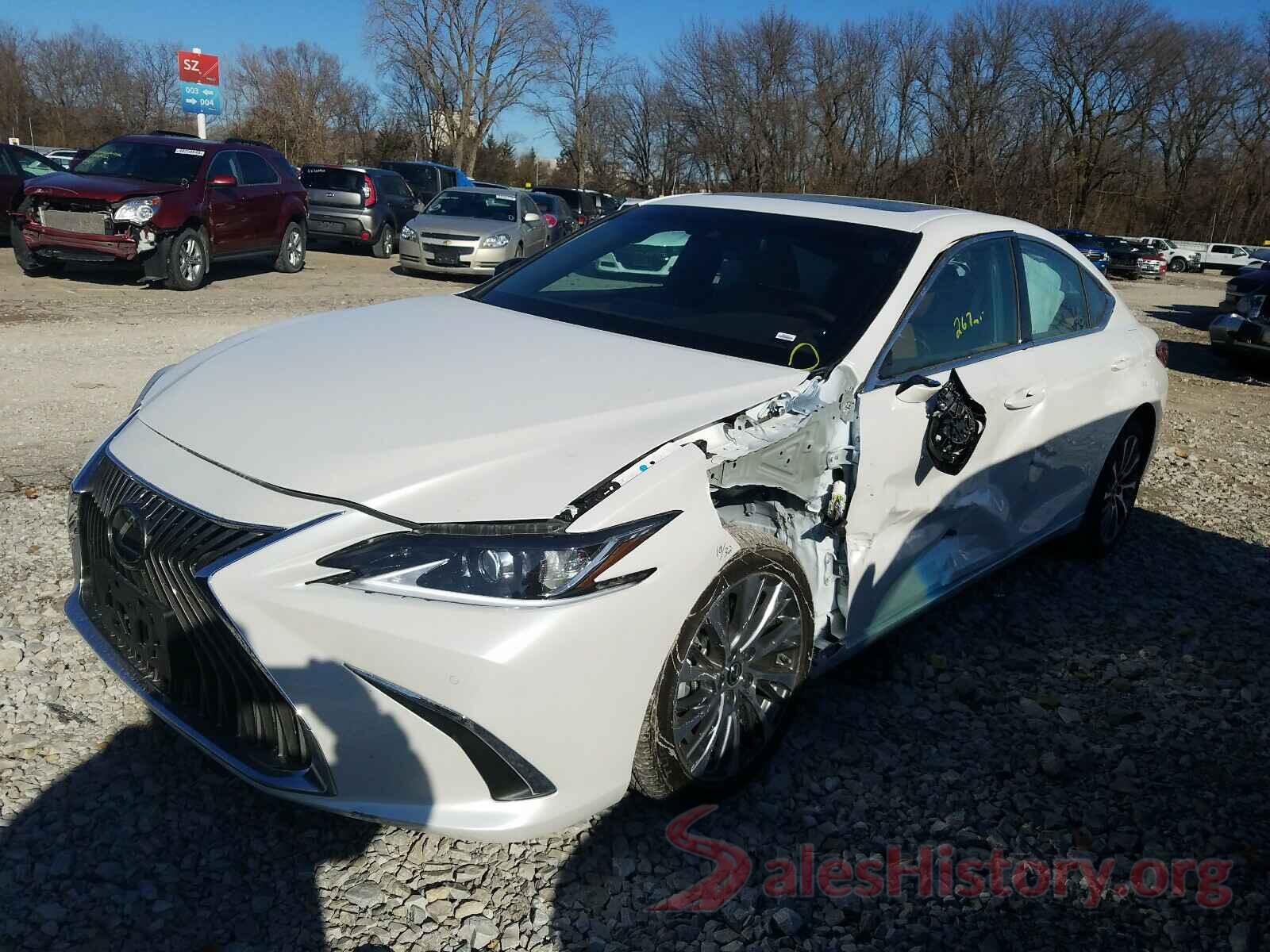 58ADZ1B18LU082046 2020 LEXUS ES350