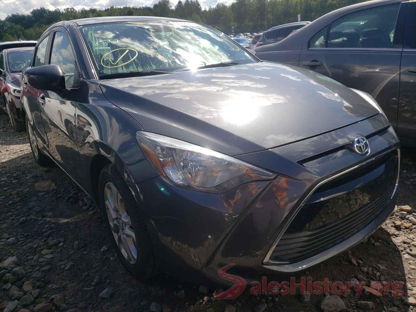 3MYDLBYV3JY309040 2018 TOYOTA YARIS