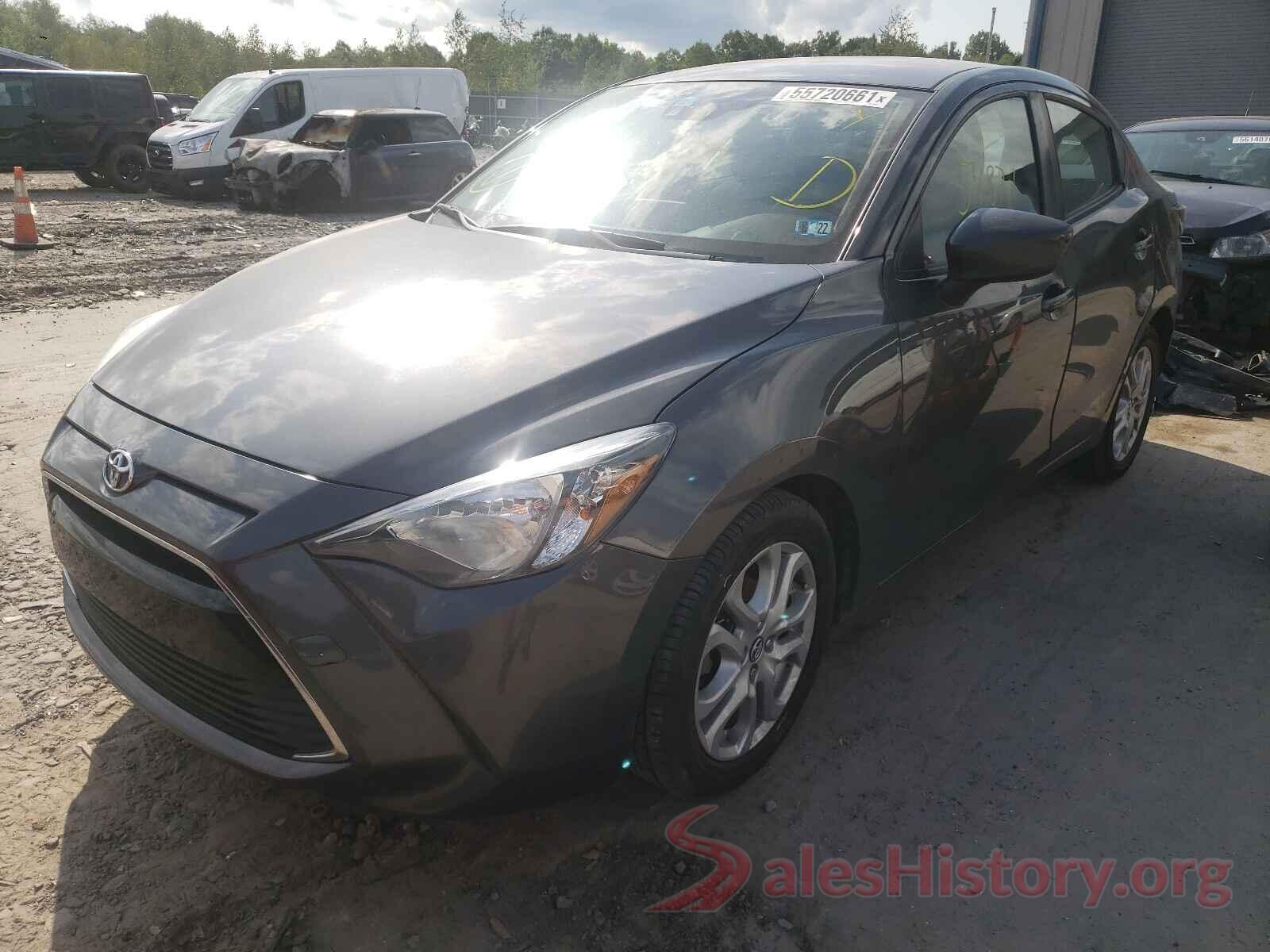 3MYDLBYV3JY309040 2018 TOYOTA YARIS