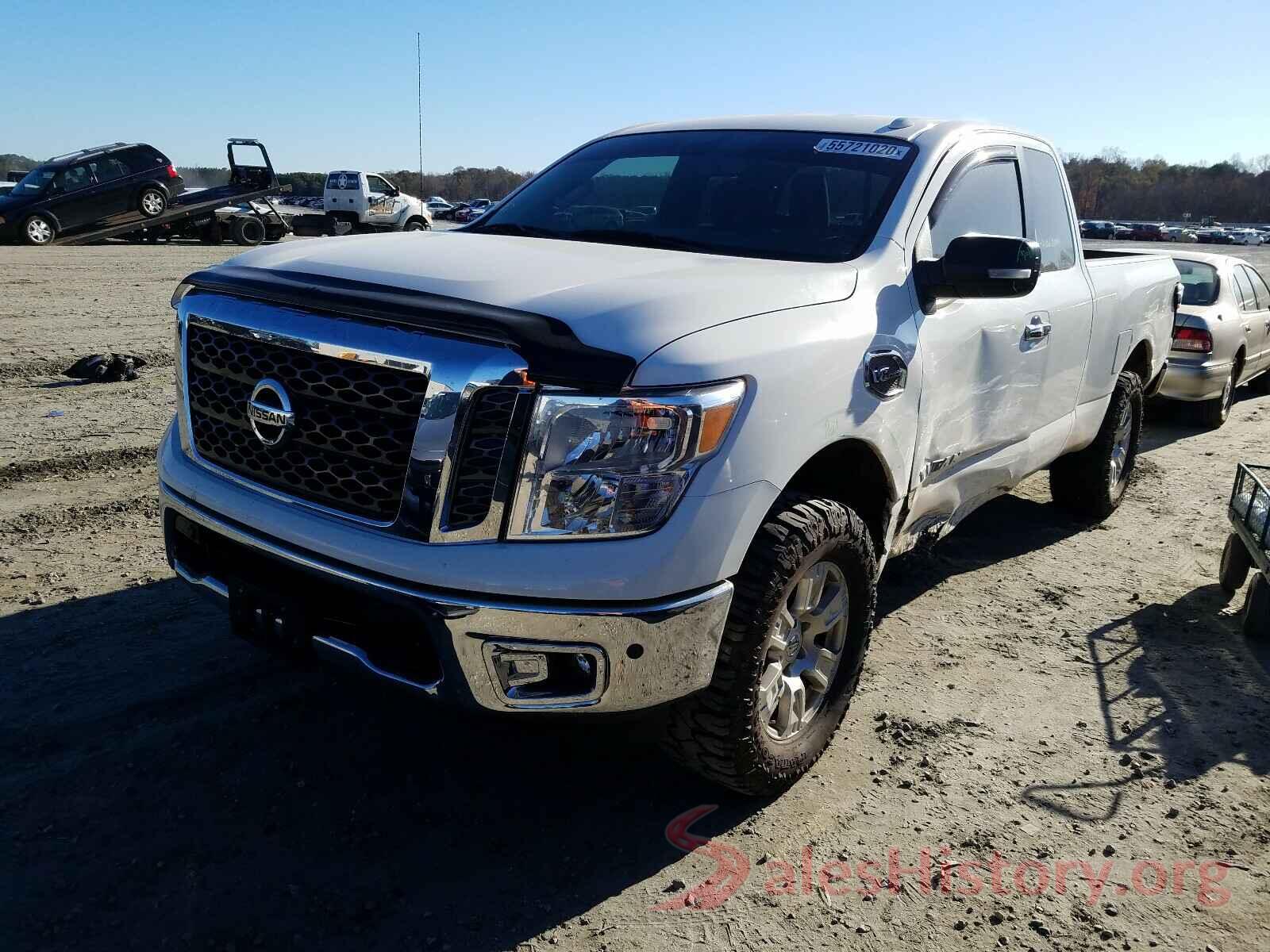 1N6AA1C52HN573606 2017 NISSAN TITAN