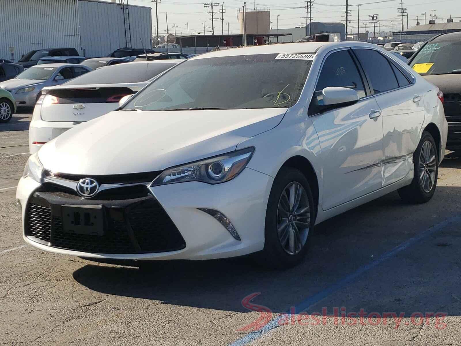 4T1BF1FK1HU392587 2017 TOYOTA CAMRY