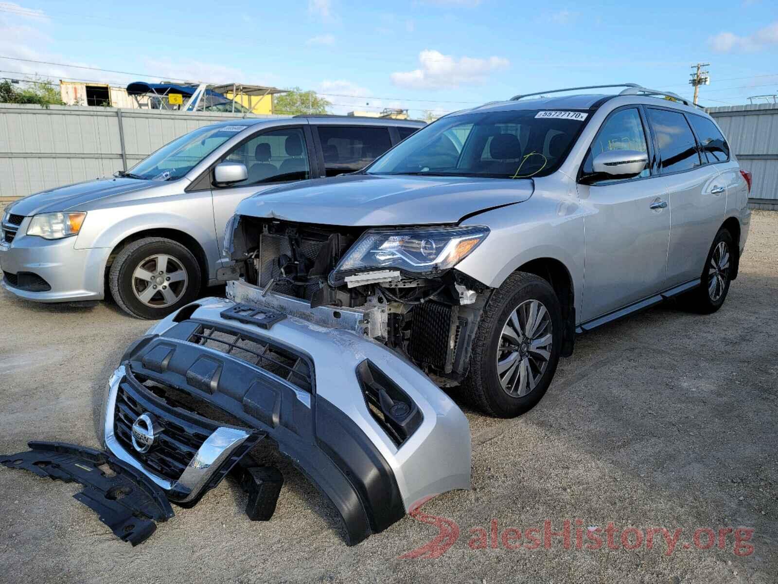 5N1DR2MN1HC626879 2017 NISSAN PATHFINDER