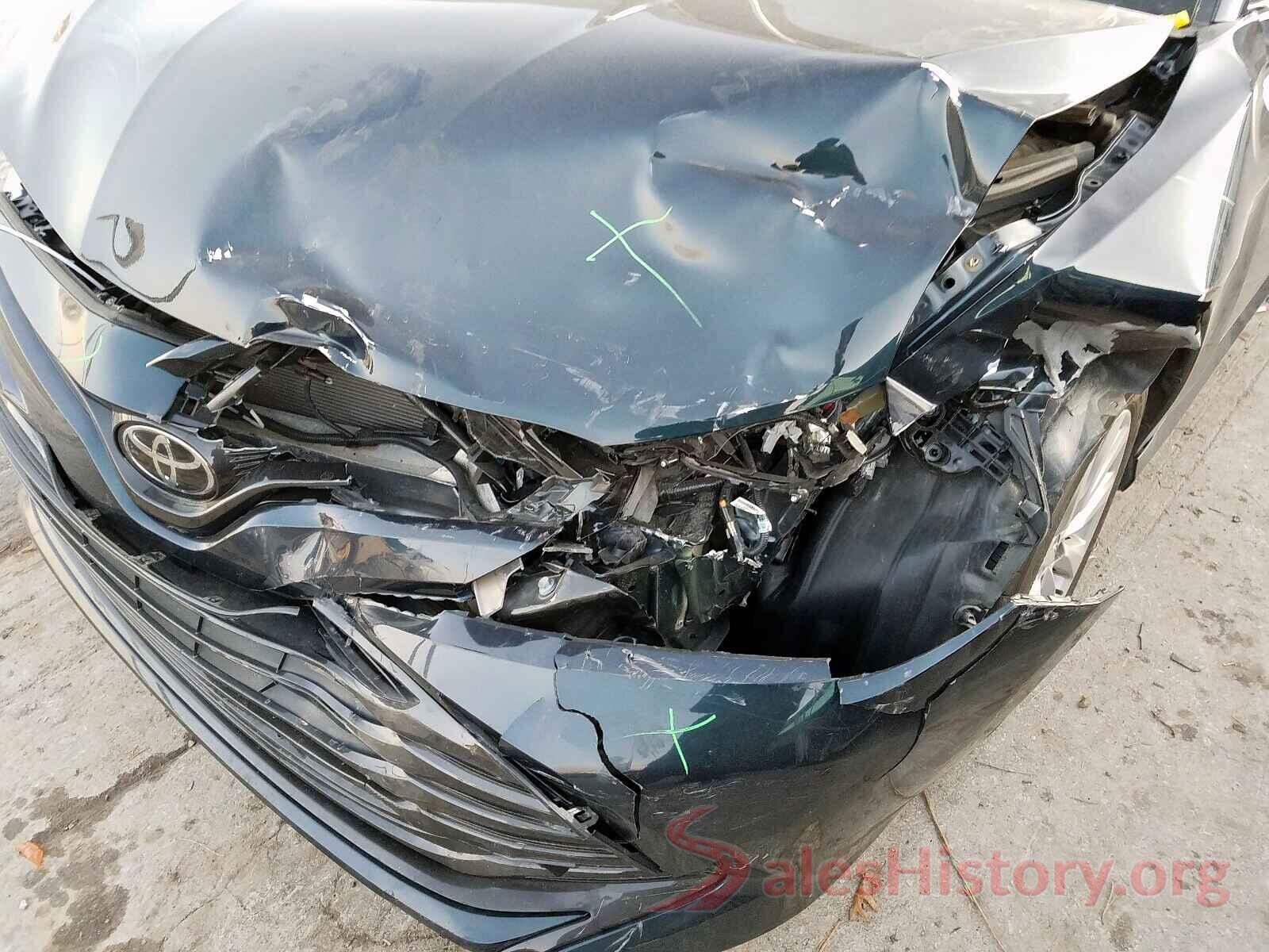 4T1B11HK6JU533767 2018 TOYOTA CAMRY