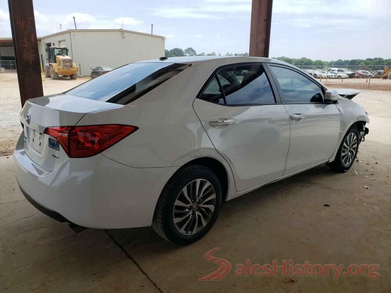 5YFBURHE1JP761029 2018 TOYOTA COROLLA