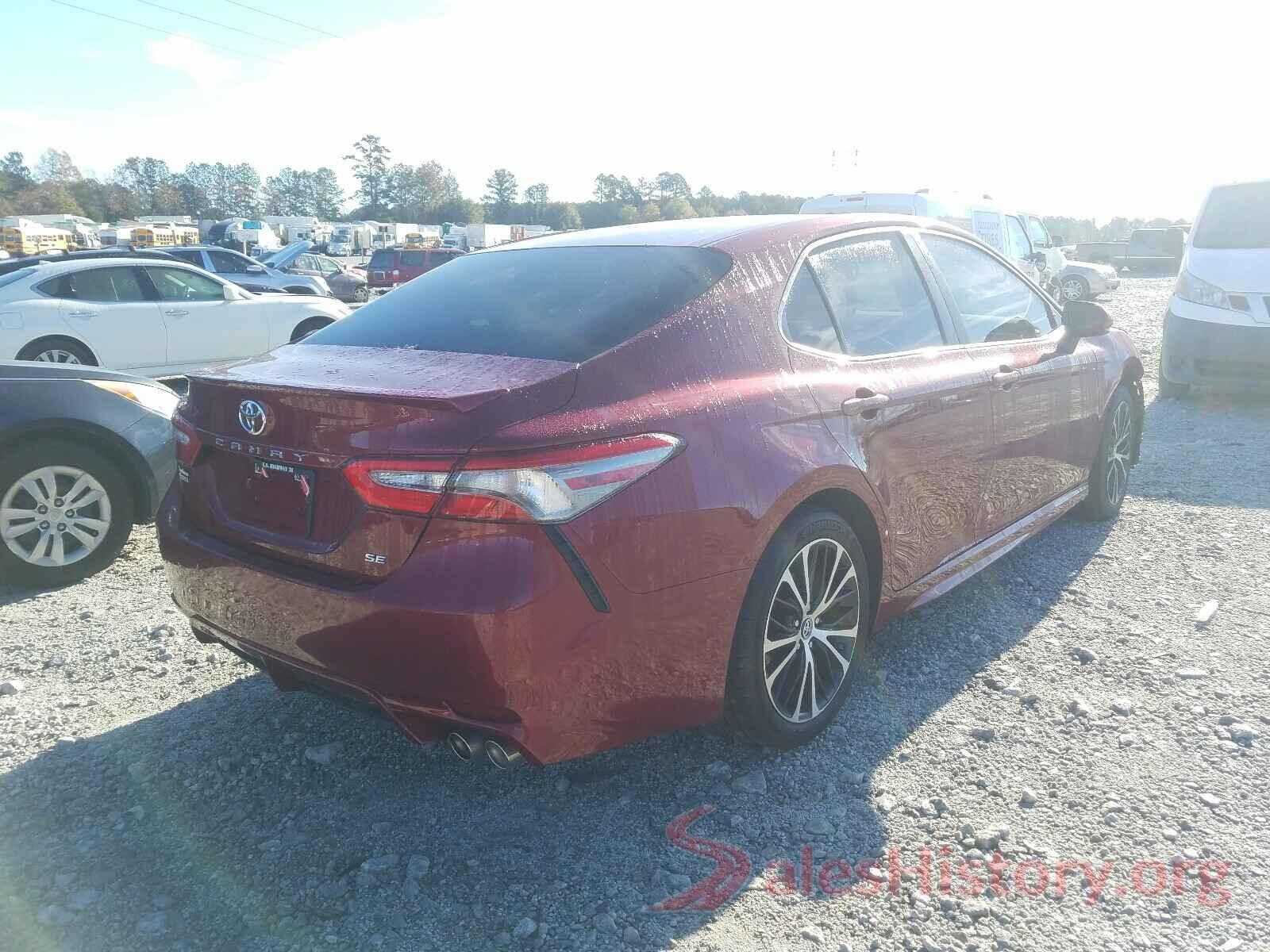 4T1B11HK4JU511010 2018 TOYOTA CAMRY