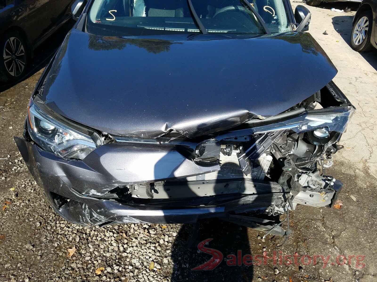 JTMZFREV0HJ712139 2017 TOYOTA RAV4