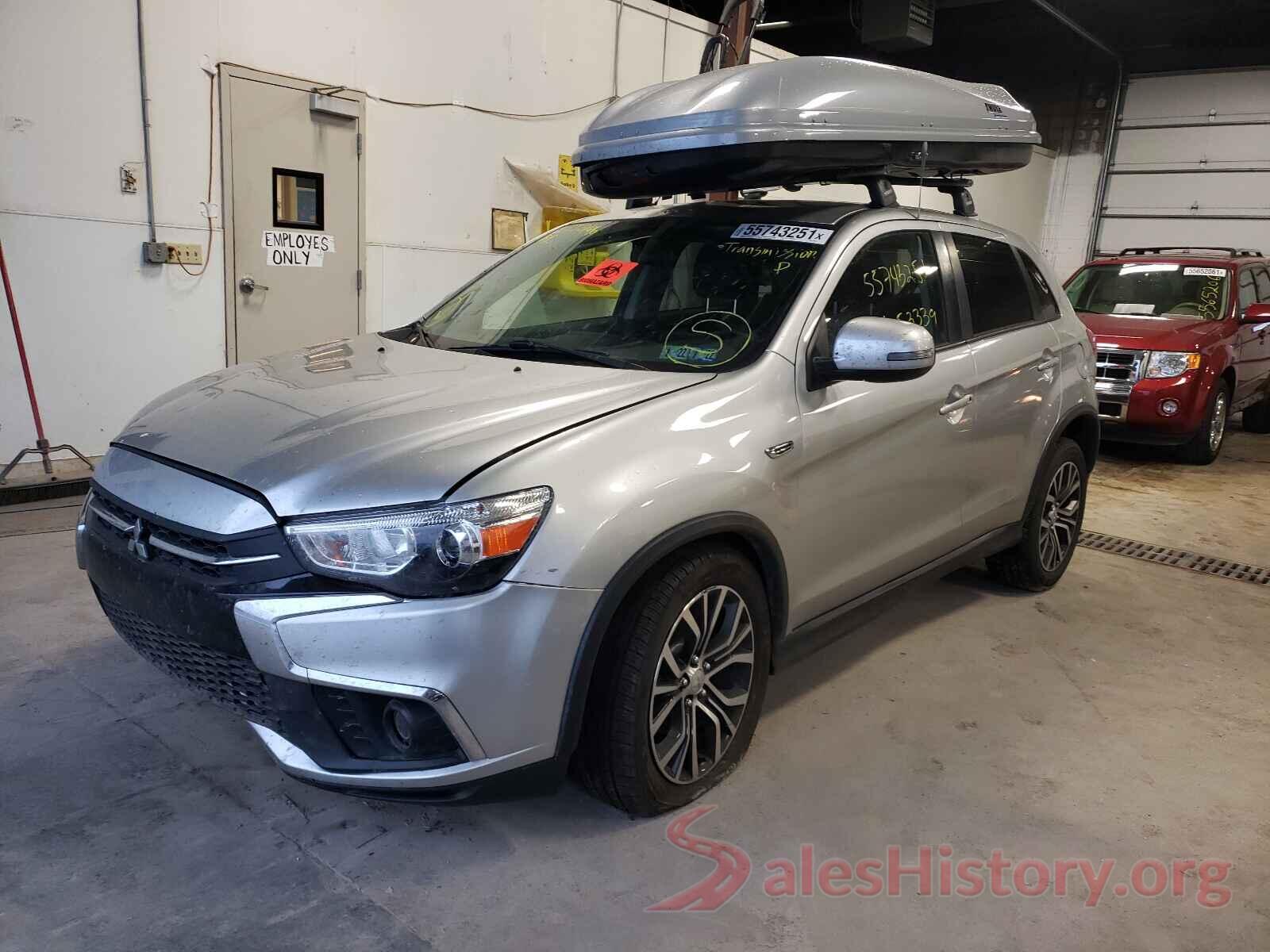 JA4AR3AU8JZ012160 2018 MITSUBISHI OUTLANDER