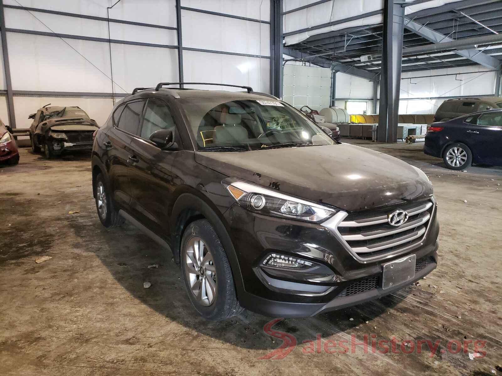 KM8J3CA41HU364216 2017 HYUNDAI TUCSON