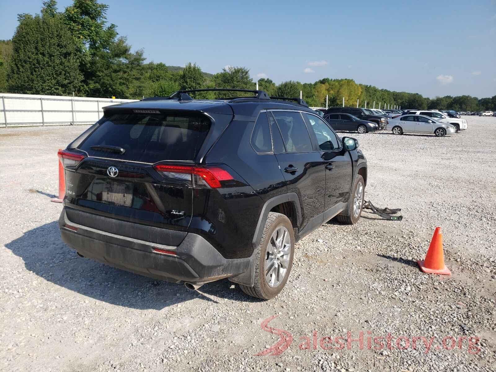 2T3C1RFV5MC121885 2021 TOYOTA RAV4