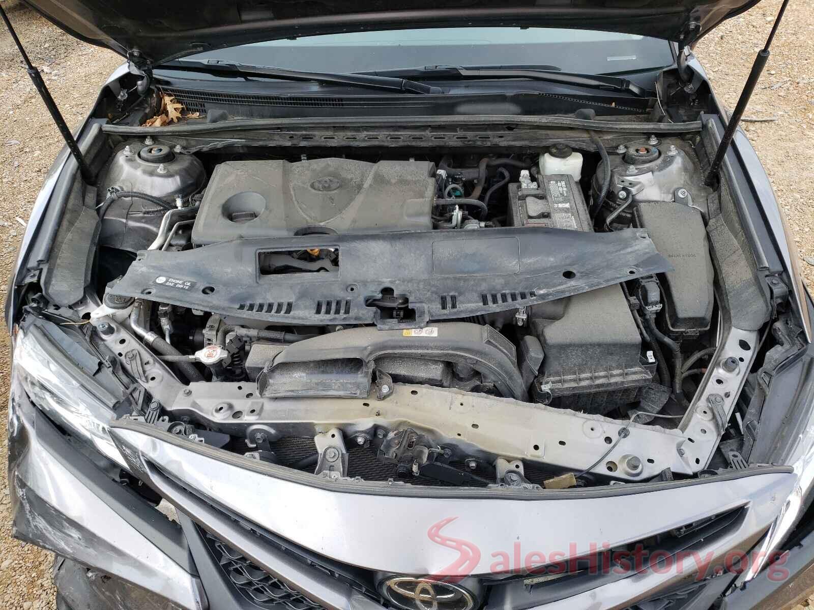 4T1B11HK6JU037447 2018 TOYOTA CAMRY