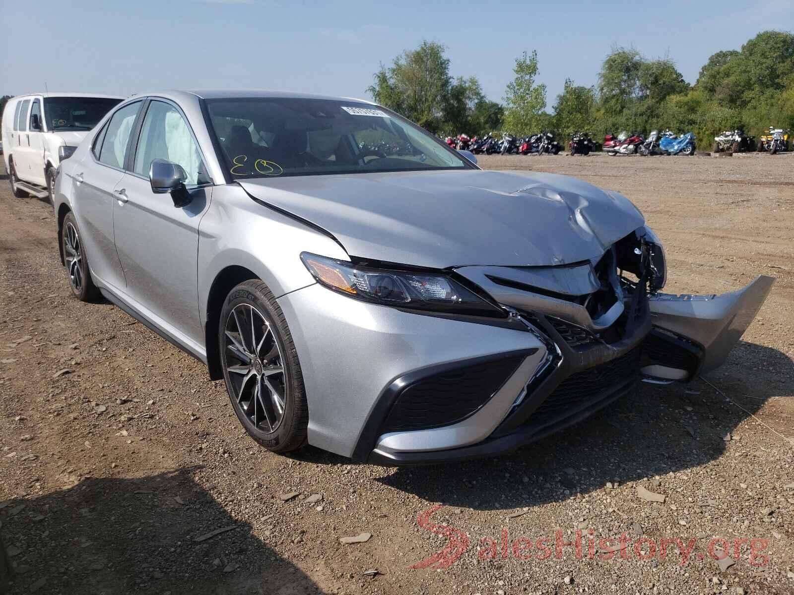 4T1T11BK1MU036160 2021 TOYOTA CAMRY