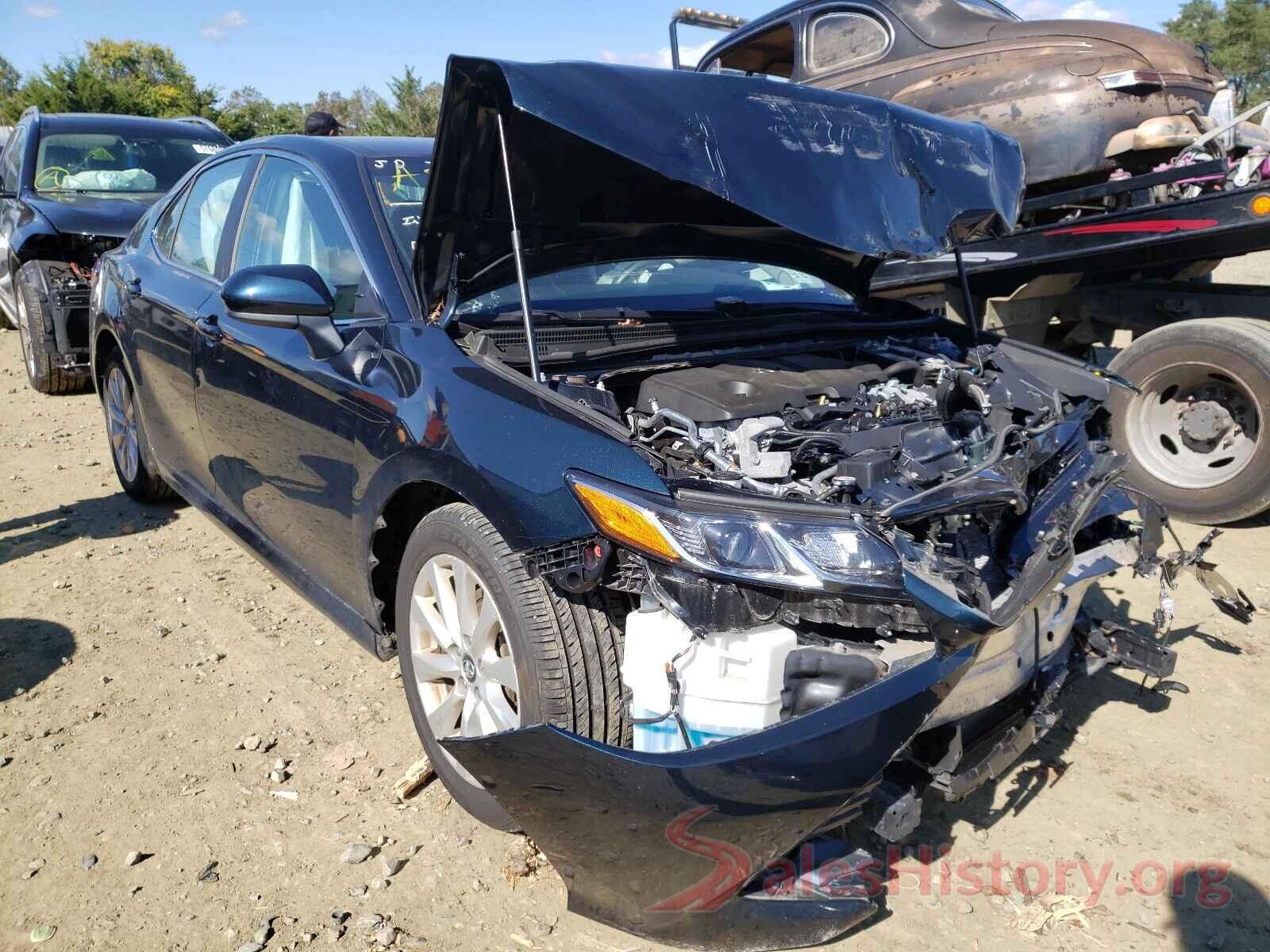 4T1B11HK3JU543804 2018 TOYOTA CAMRY