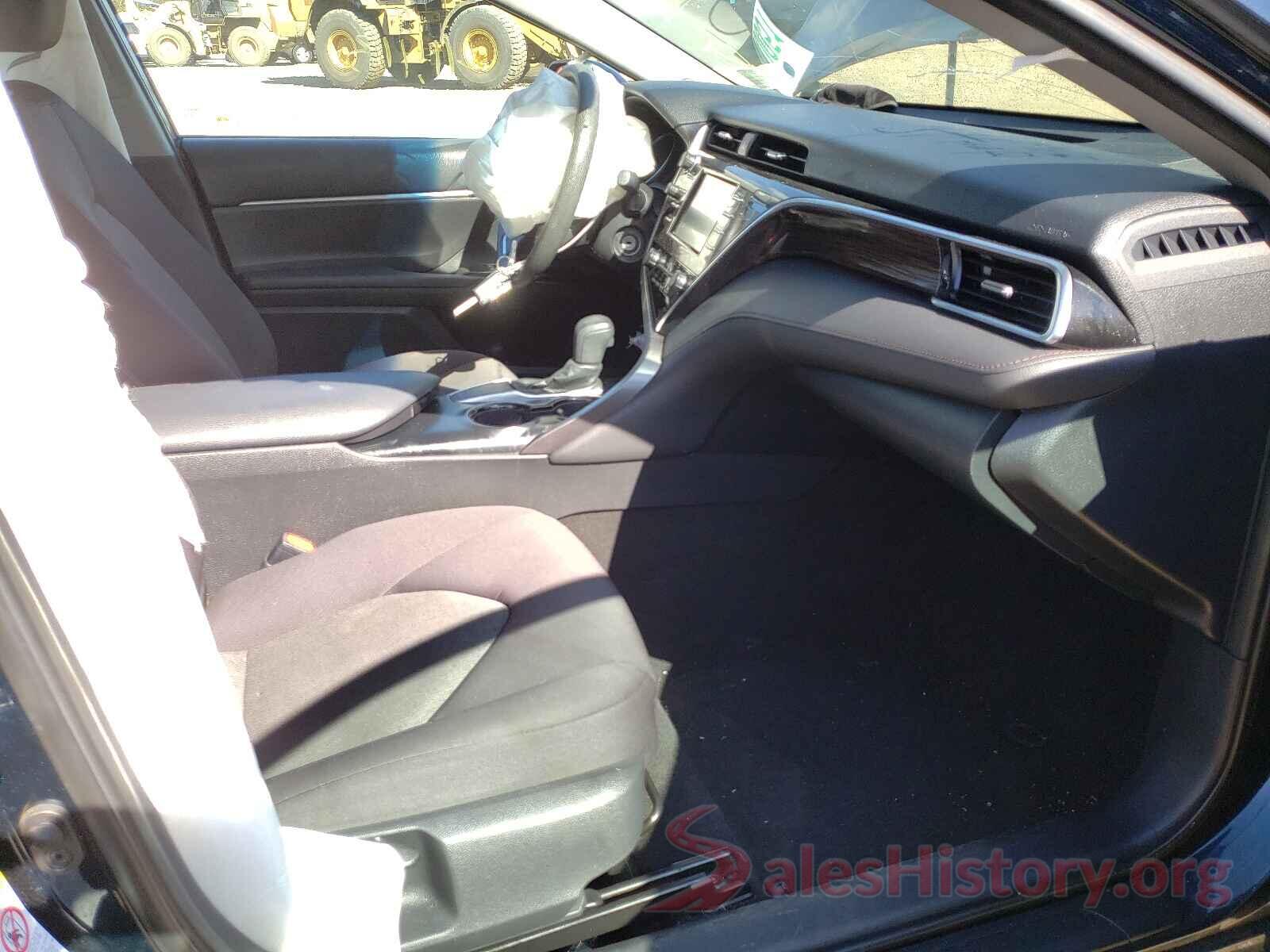 4T1B11HK3JU543804 2018 TOYOTA CAMRY