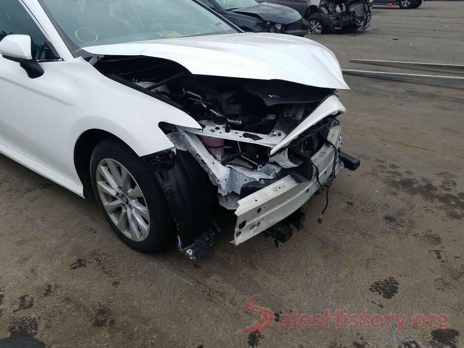 4T1B11HK3JU655714 2018 TOYOTA CAMRY