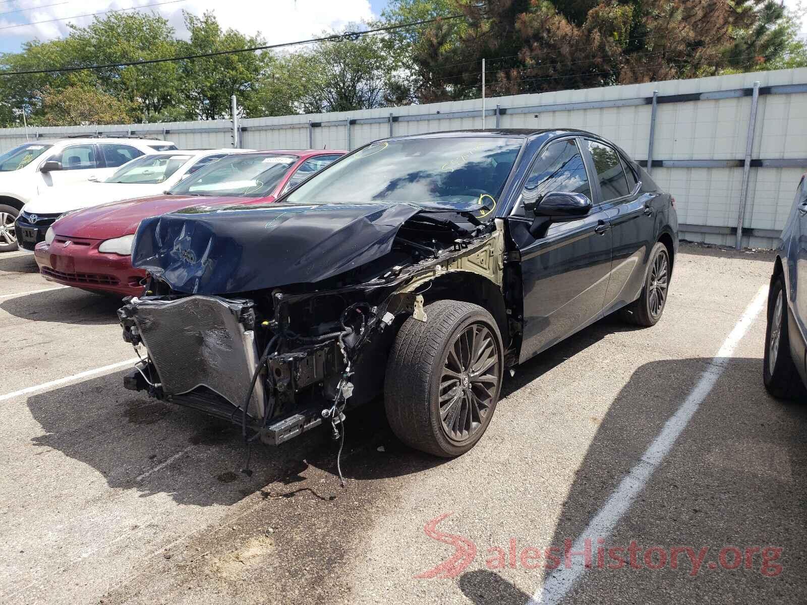 4T1B11HK8KU236629 2019 TOYOTA CAMRY