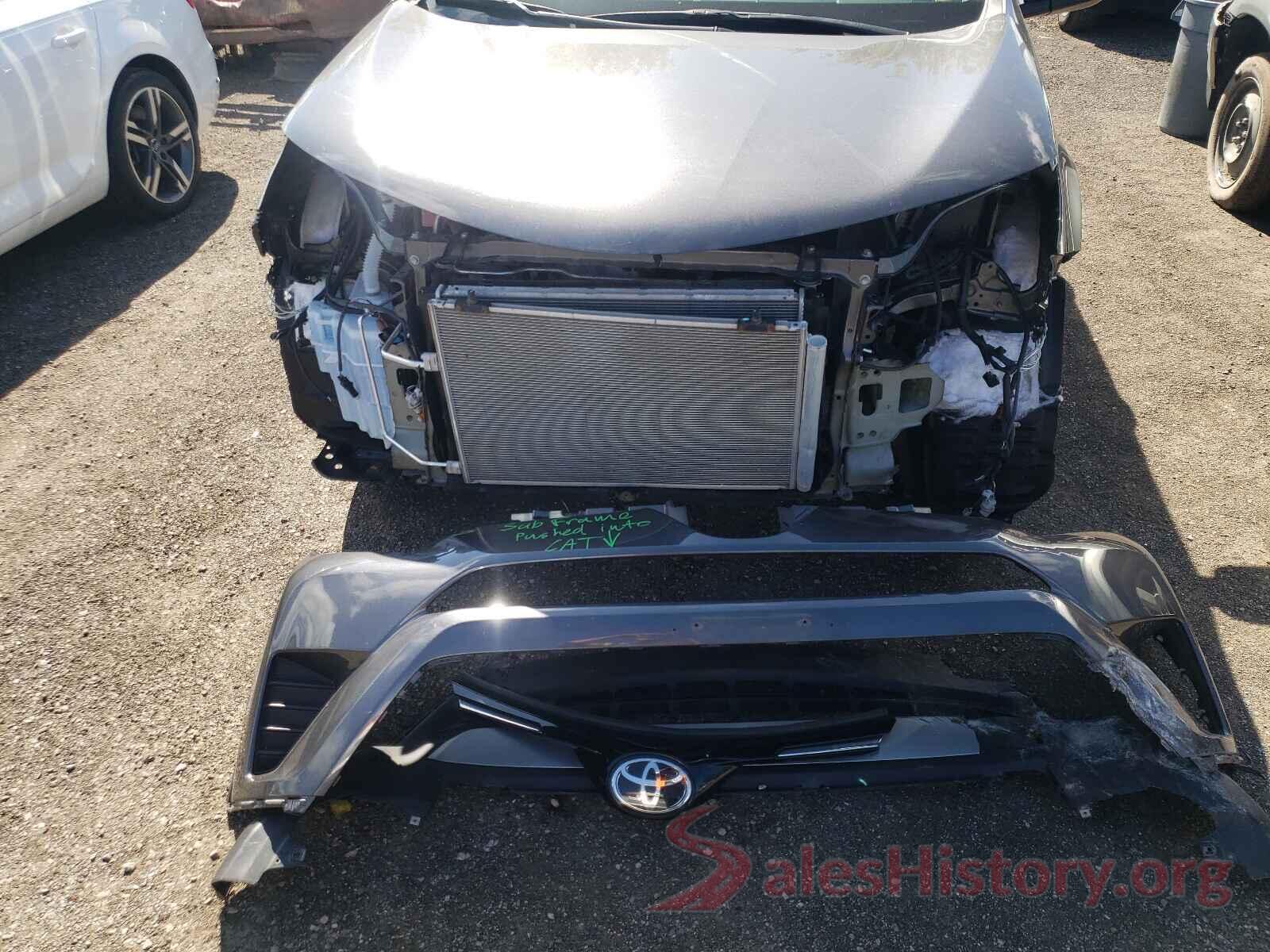 2T3BFREV9HW692122 2017 TOYOTA RAV4