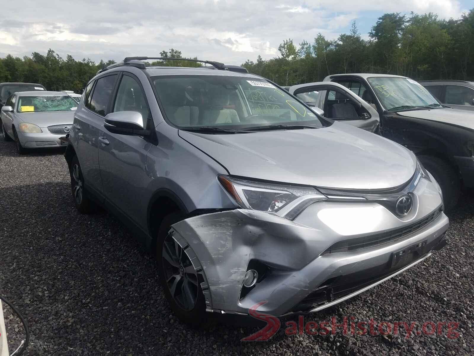 JTMRFREV7JJ256713 2018 TOYOTA RAV4