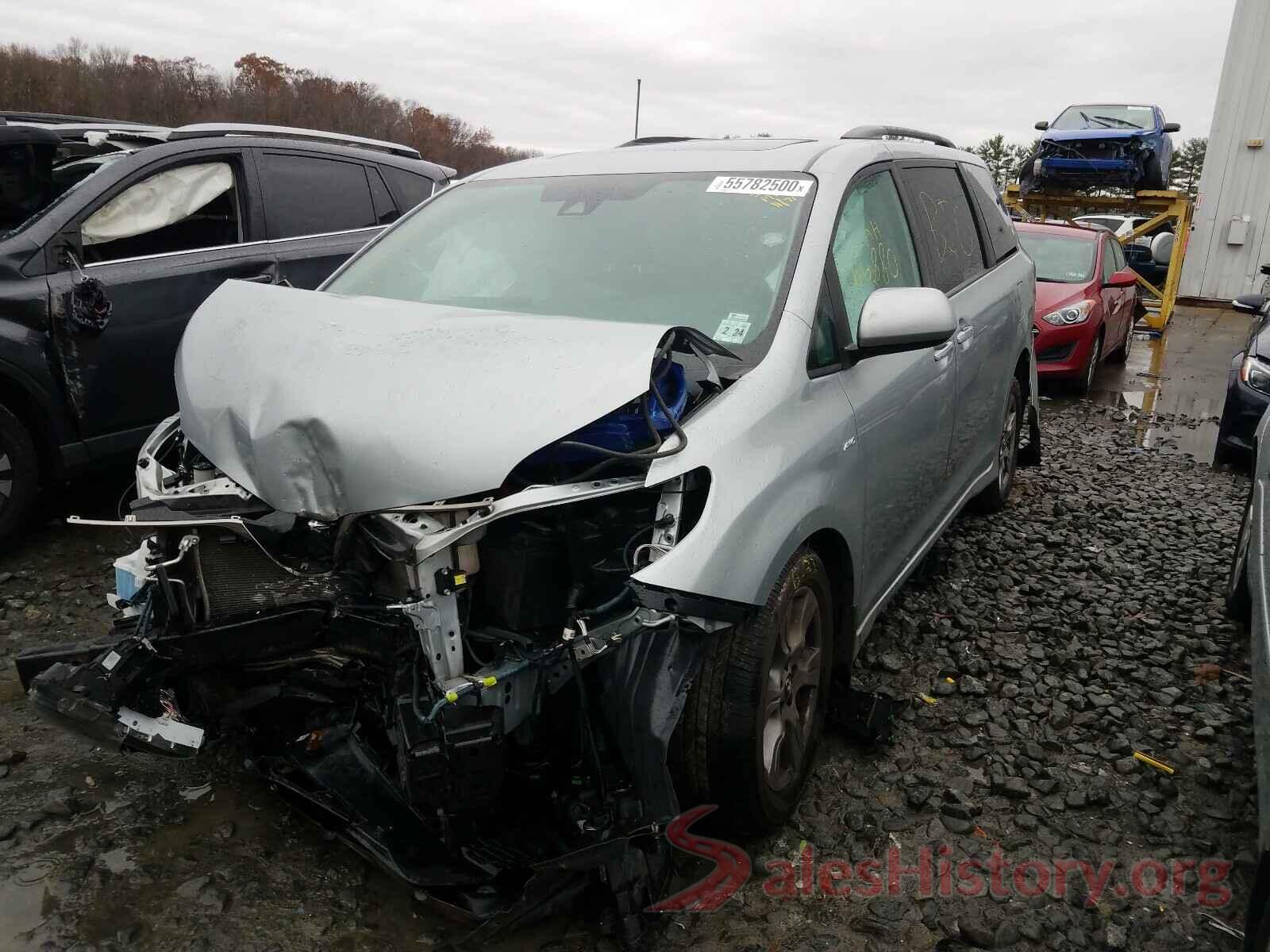 5TDEZ3DC6KS213360 2019 TOYOTA SIENNA