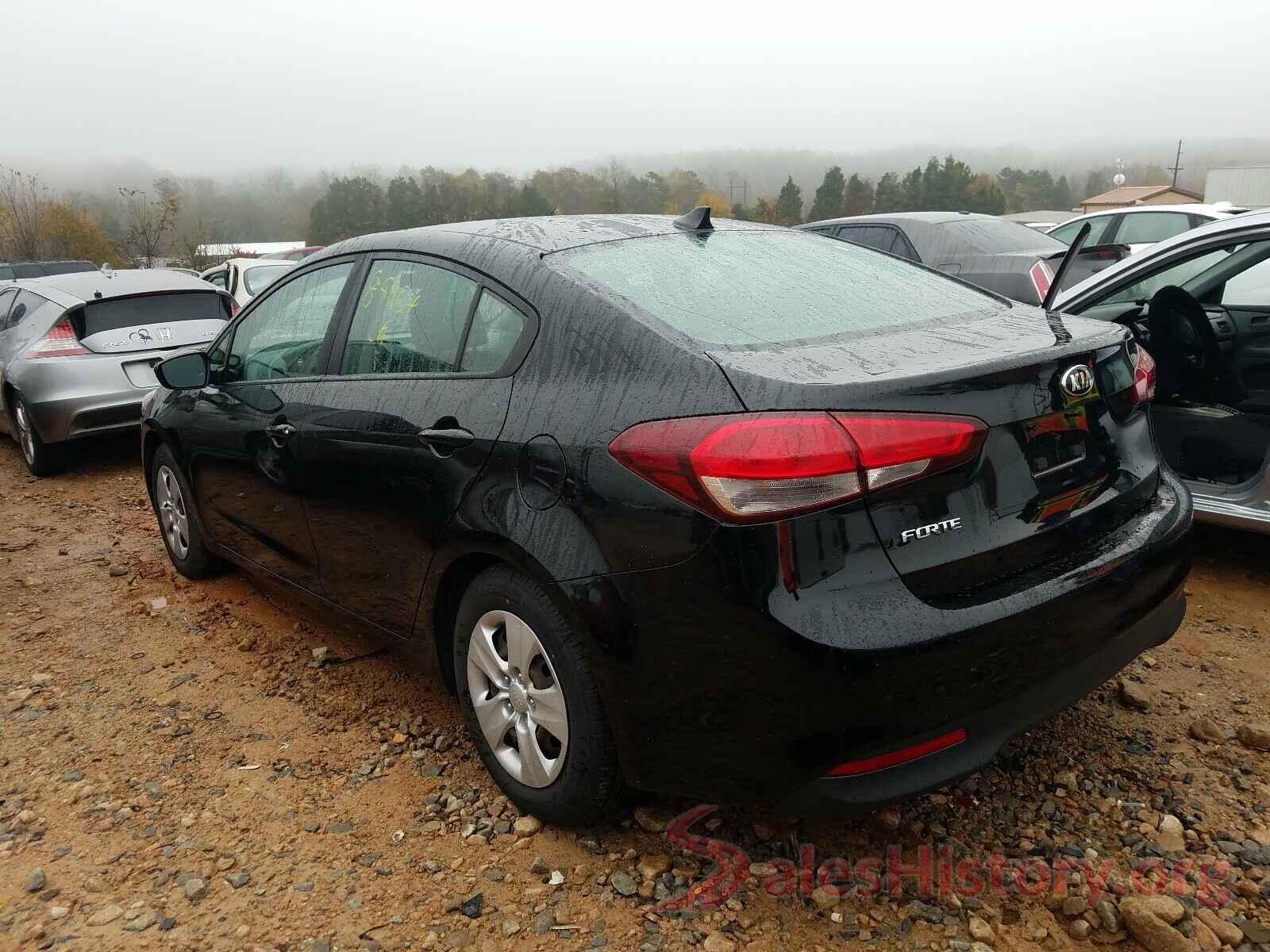 3KPFK4A73HE157404 2017 KIA FORTE