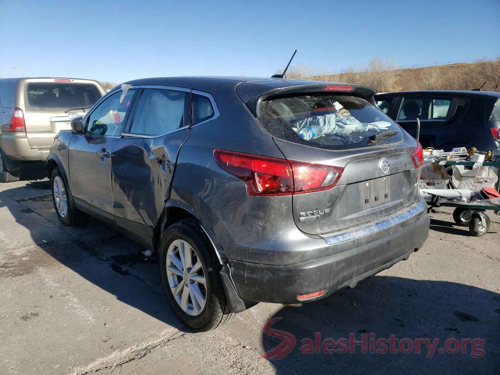 JN1BJ1CR2JW283220 2018 NISSAN ROGUE