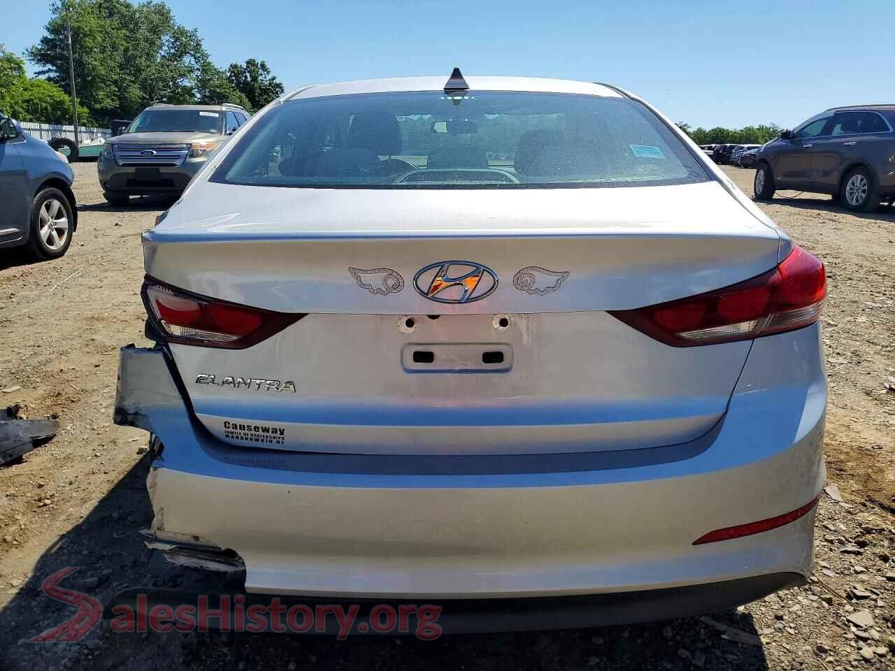 2017 HYUNDAI ELANTRA VIN 5NPD84LF4HH019876, left side view