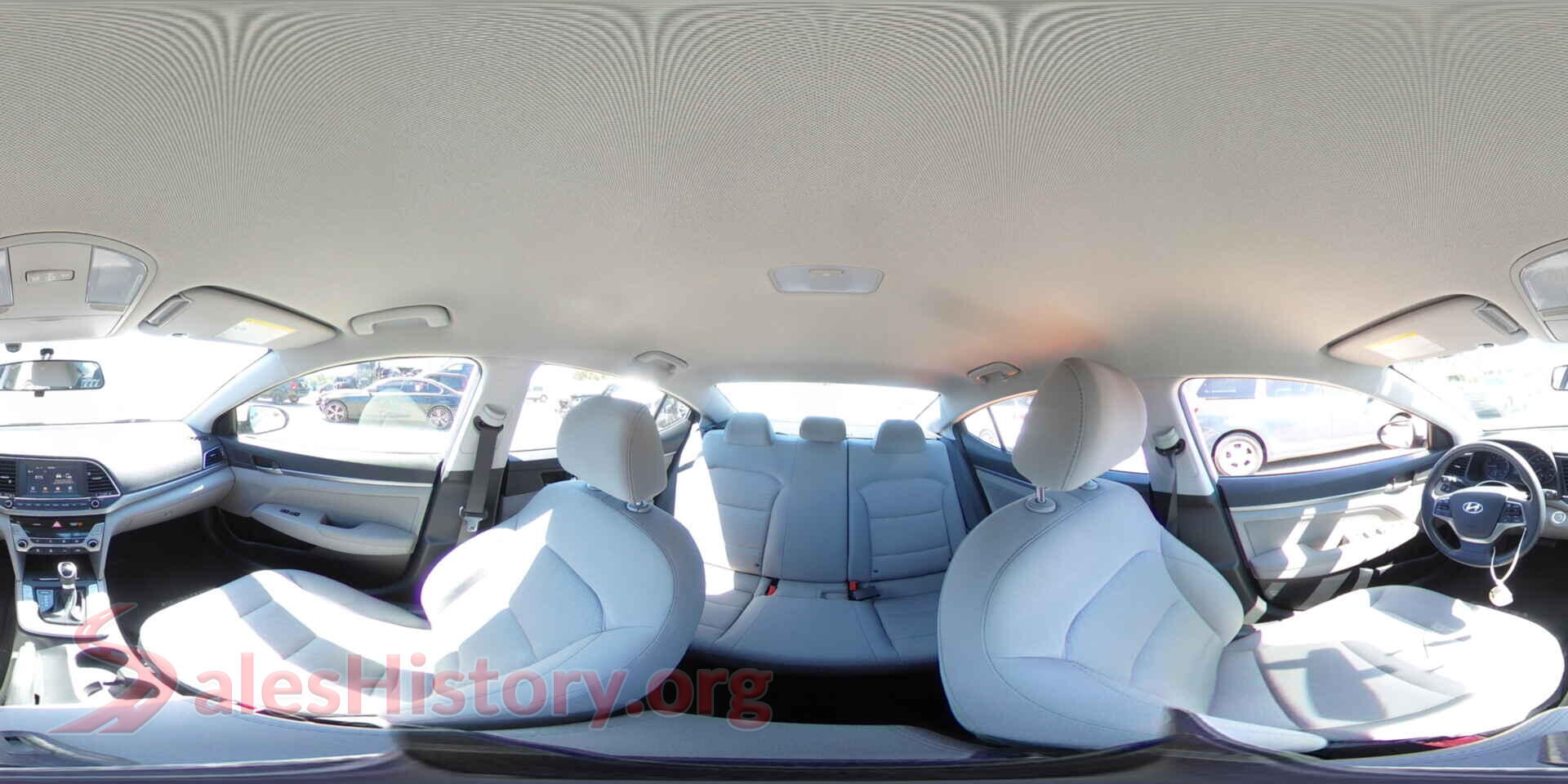 2017 HYUNDAI ELANTRA VIN 5NPD84LF4HH019876, damage close-up