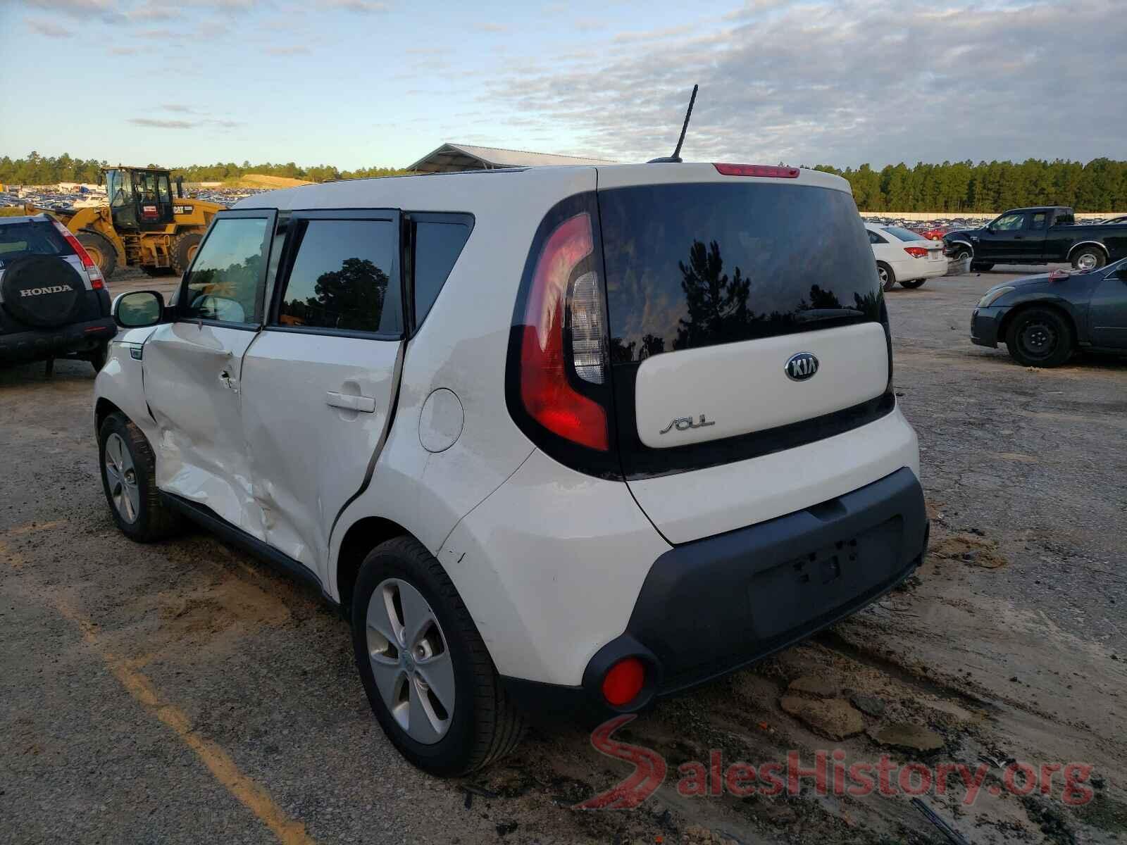 KNDJN2A29G7388736 2016 KIA SOUL