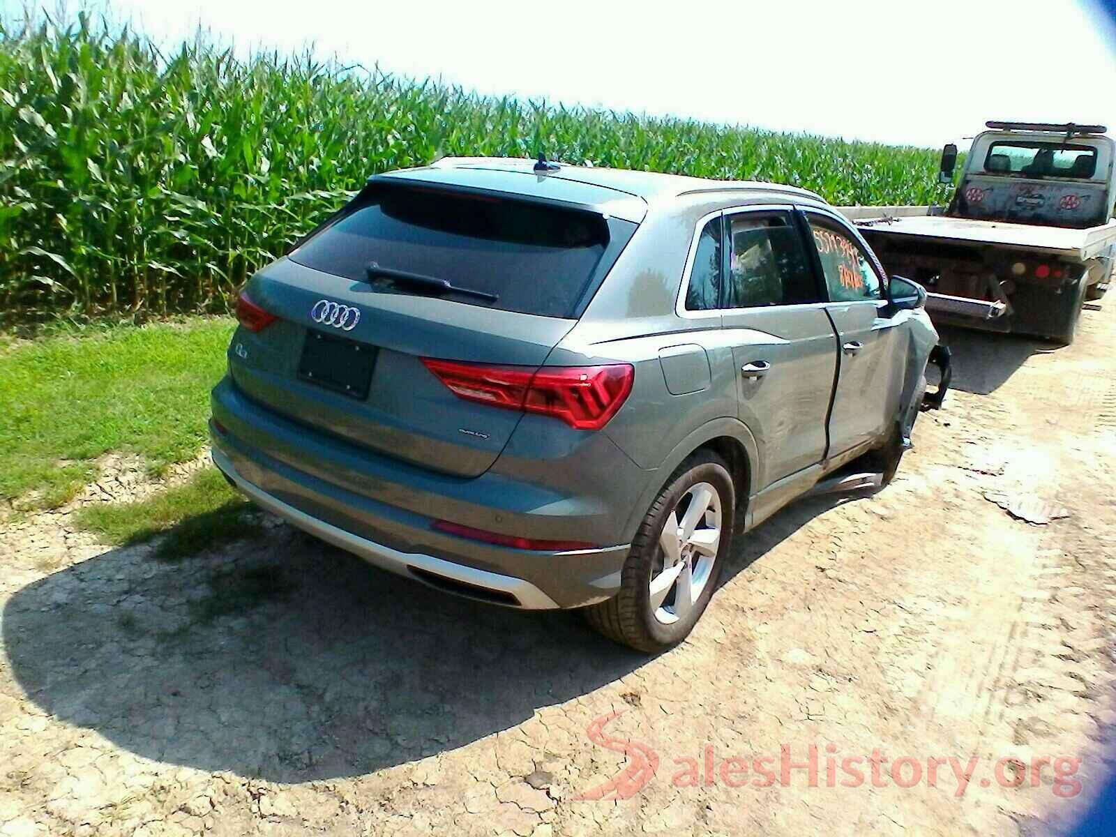 WA1AUCF33M1104262 2021 AUDI Q3