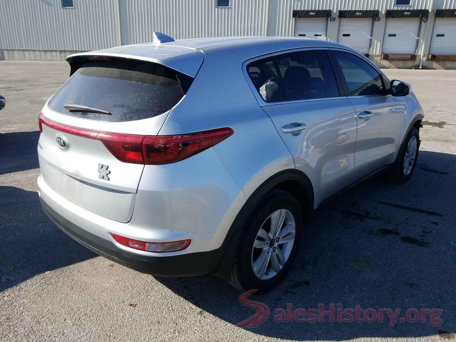 KNDPMCAC0J7378082 2018 KIA SPORTAGE