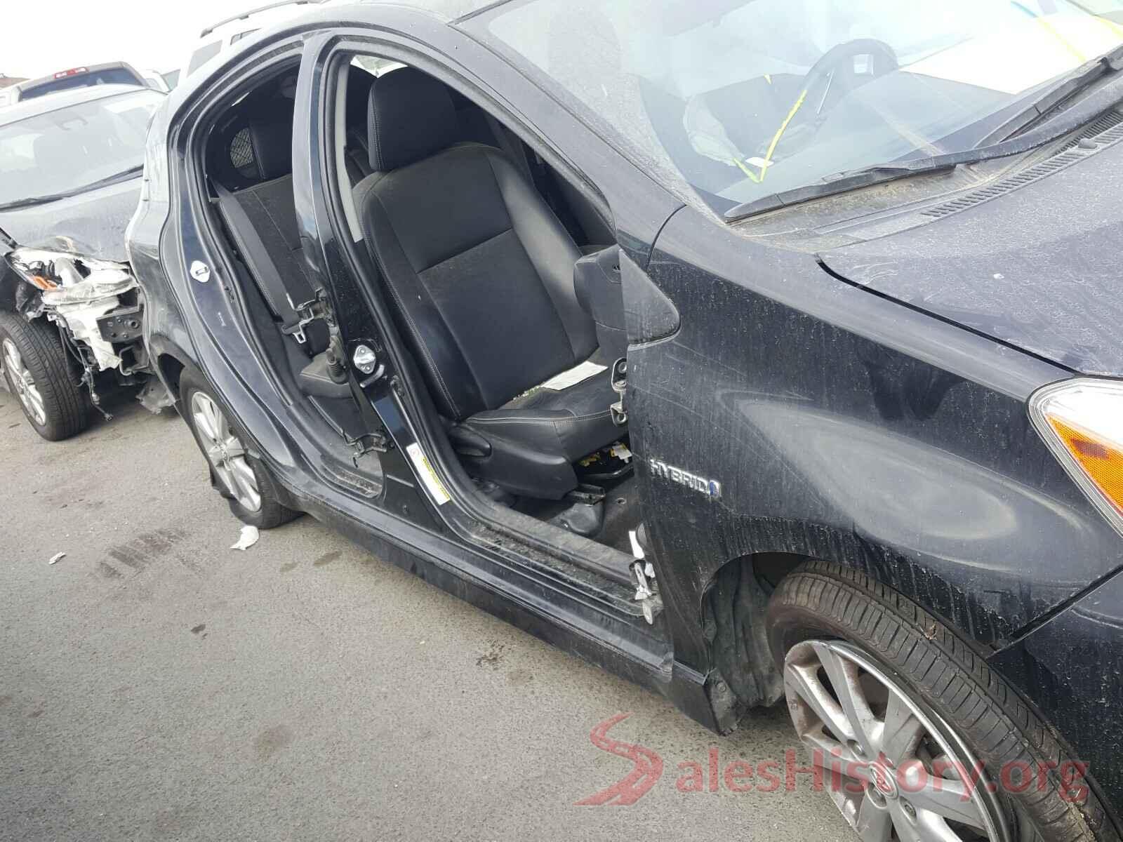 JTDKDTB35H1592037 2017 TOYOTA PRIUS