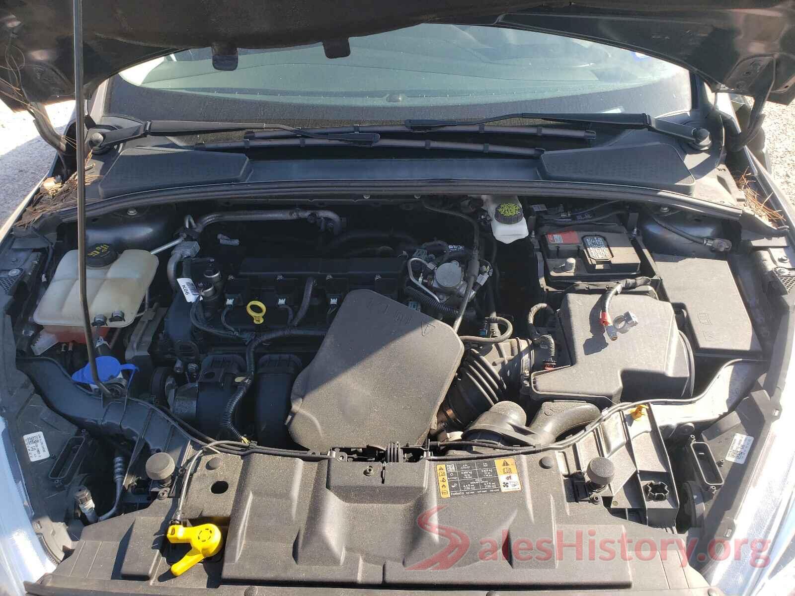 1FADP3K21JL235817 2018 FORD FOCUS