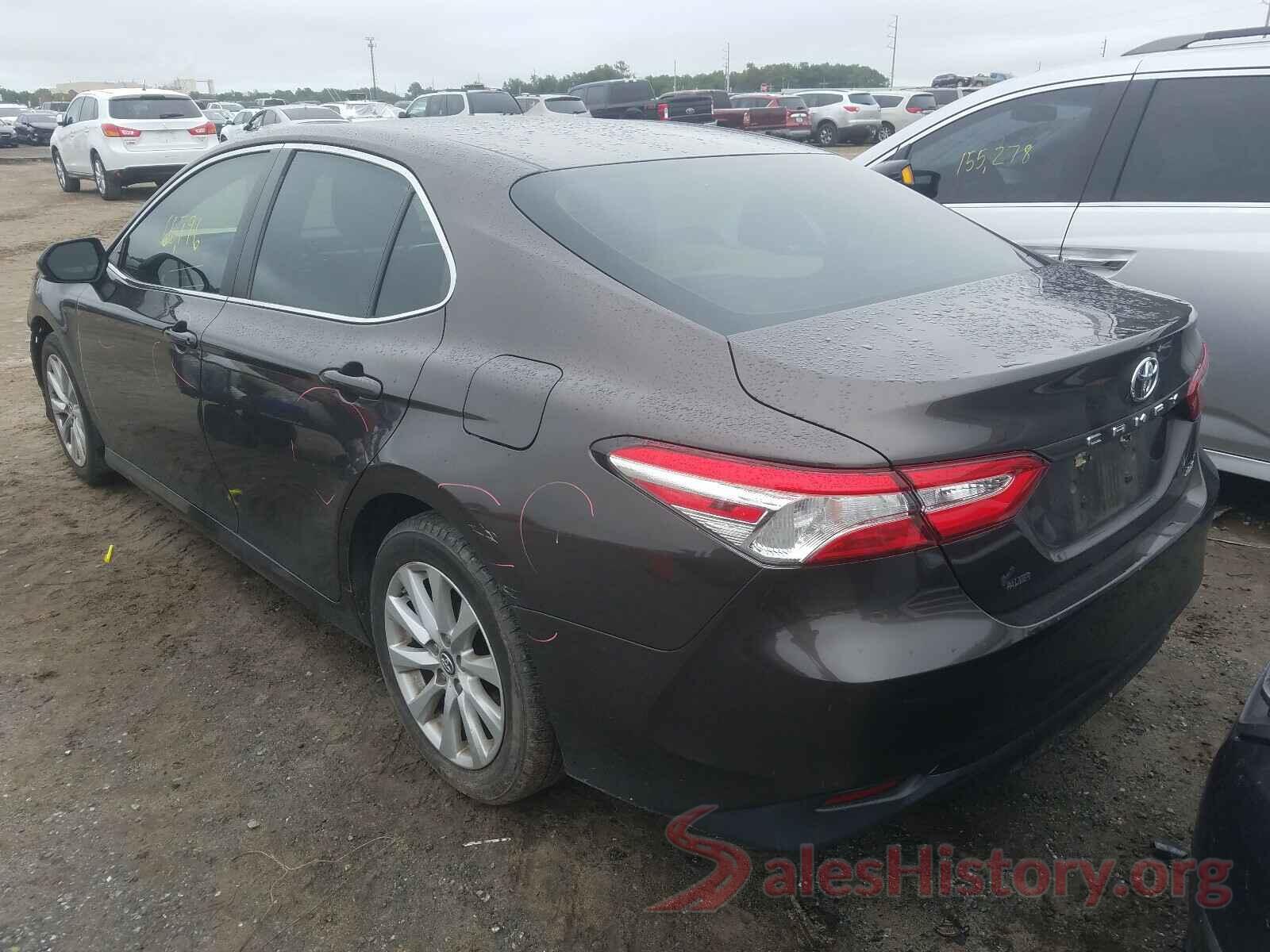 4T1B11HK8JU570478 2018 TOYOTA CAMRY