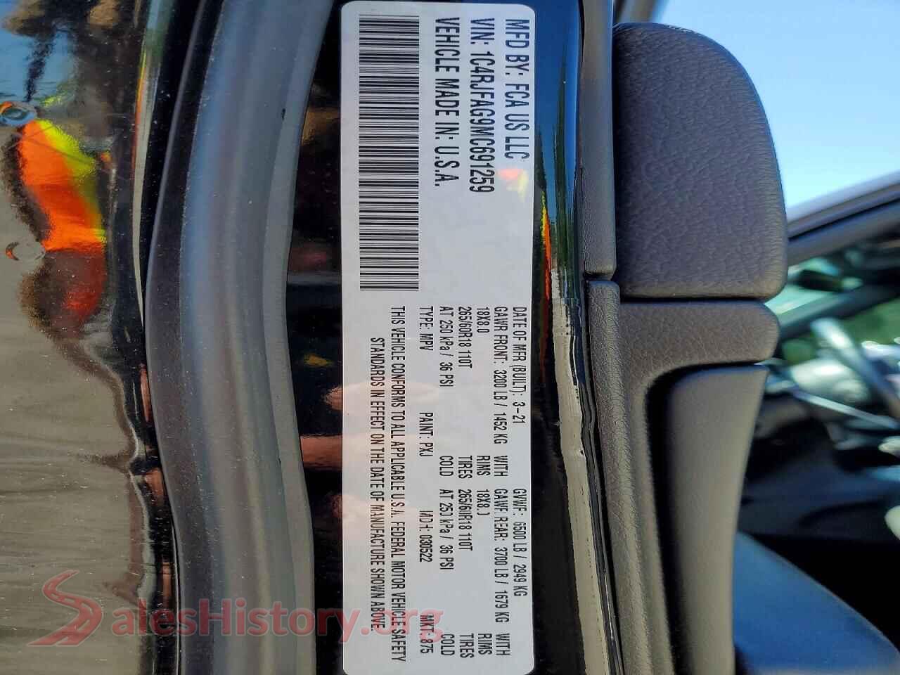2021 JEEP CHEROKEE VIN 1C4RJFAG9MC691259, trunk area
