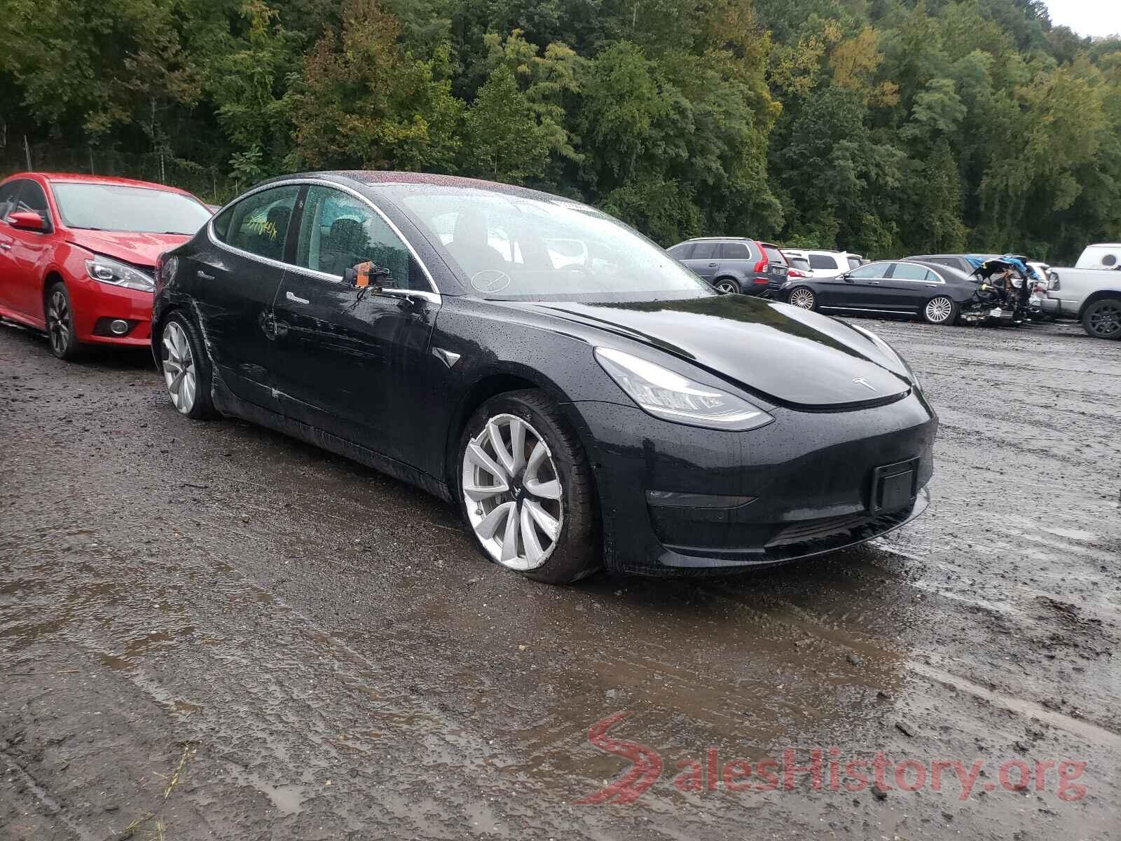 5YJ3E1EBXJF054729 2018 TESLA MODEL 3