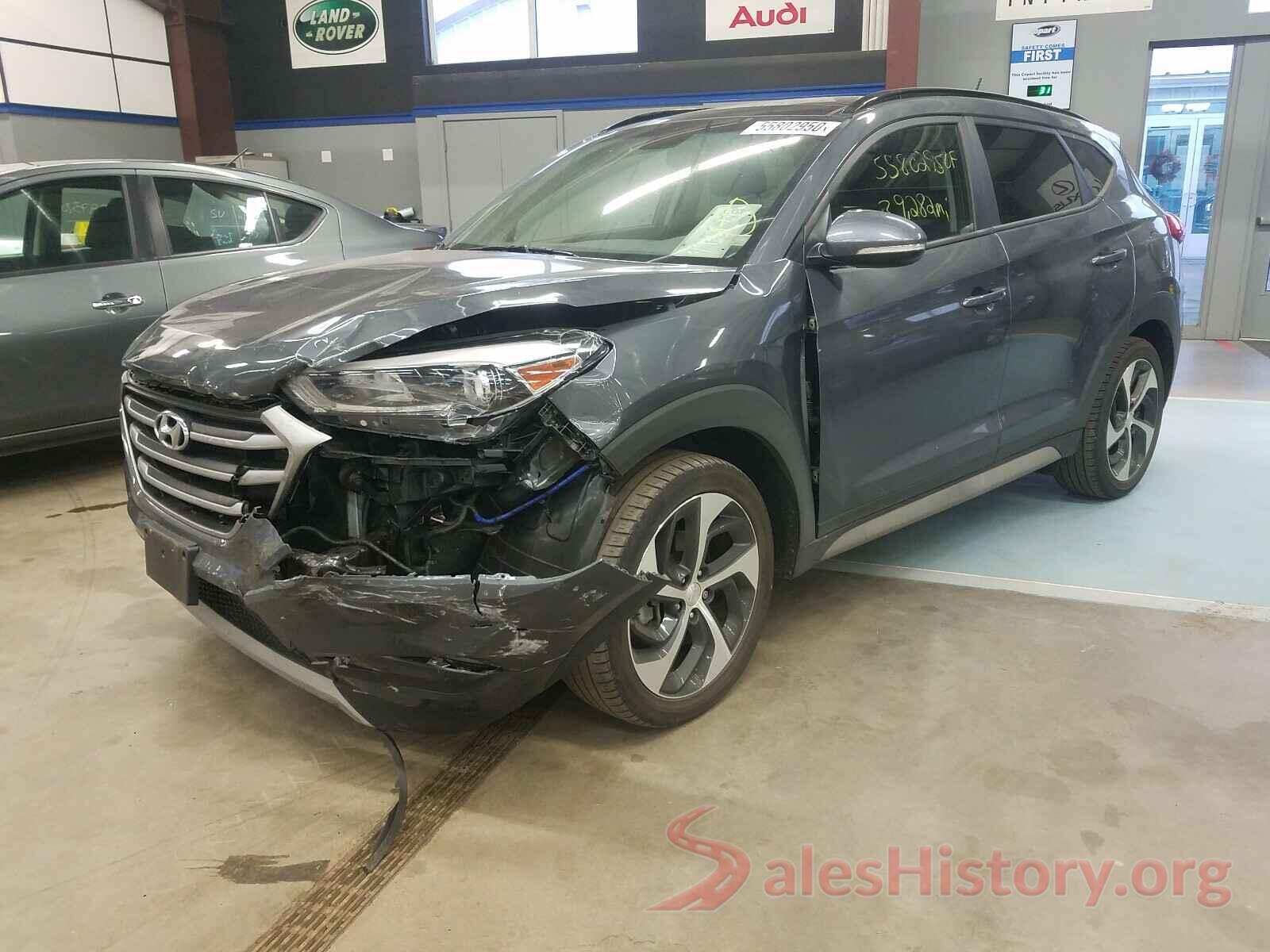 KM8J3CA25HU555376 2017 HYUNDAI TUCSON