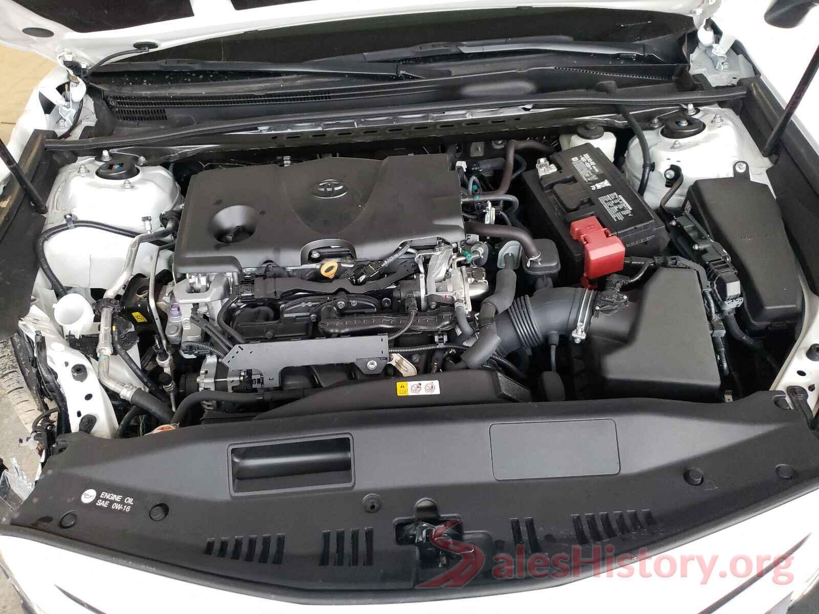 4T1B11HK0JU610567 2018 TOYOTA CAMRY