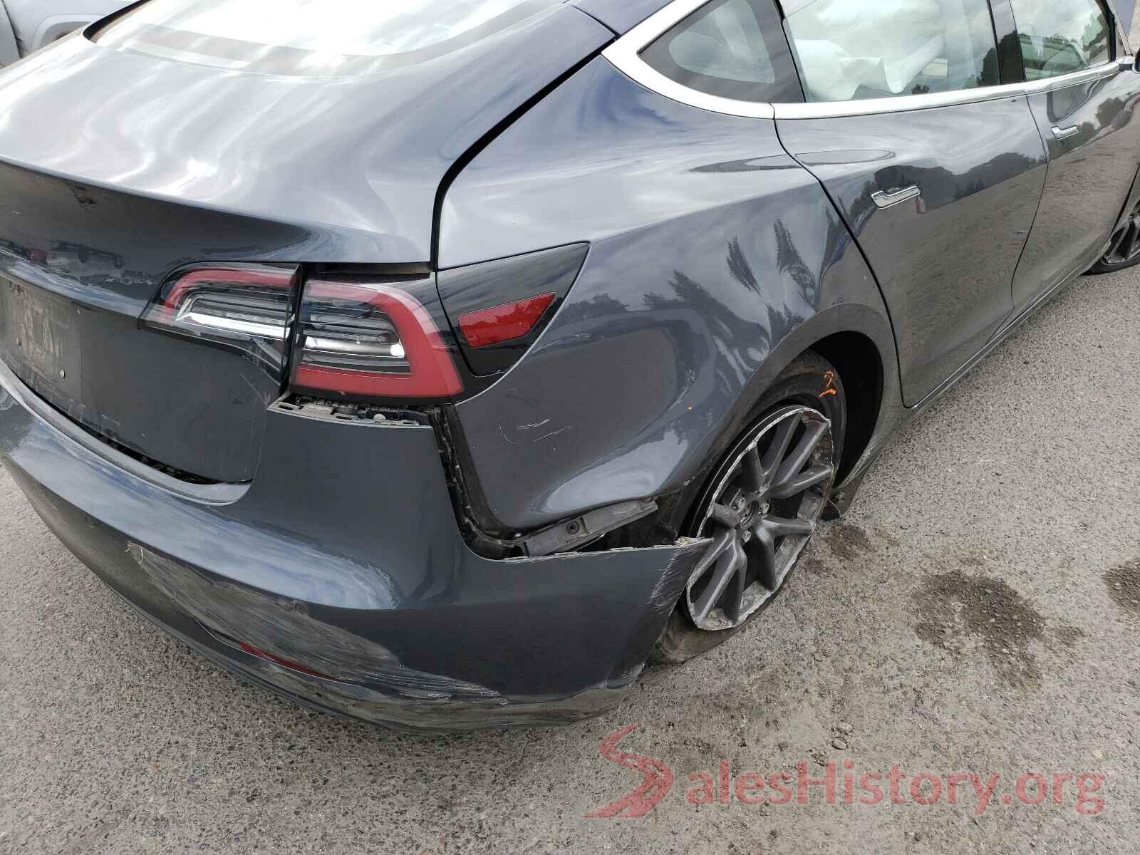 5YJ3E1EA0JF041558 2018 TESLA MODEL 3