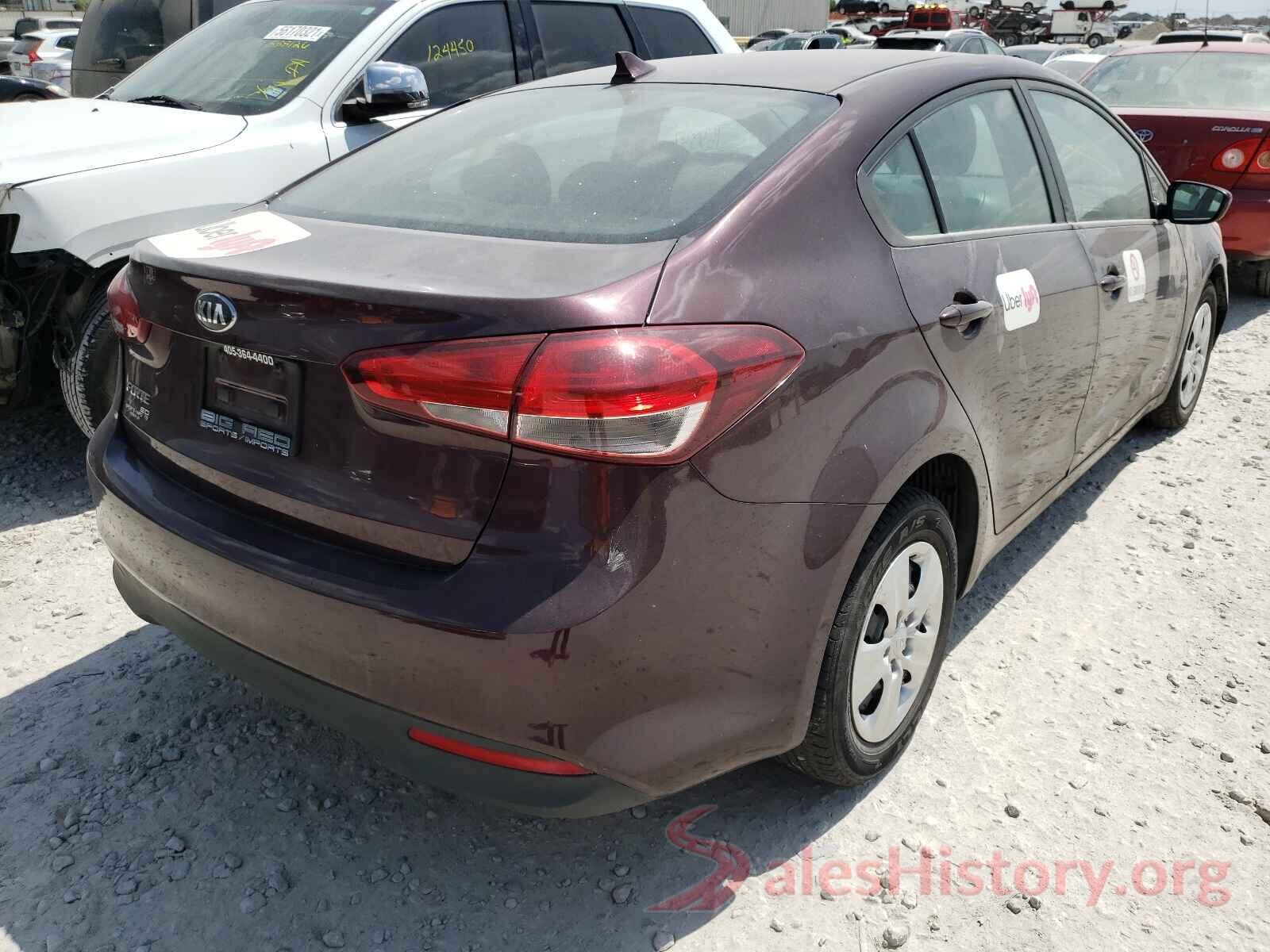 3KPFK4A76JE215382 2018 KIA FORTE