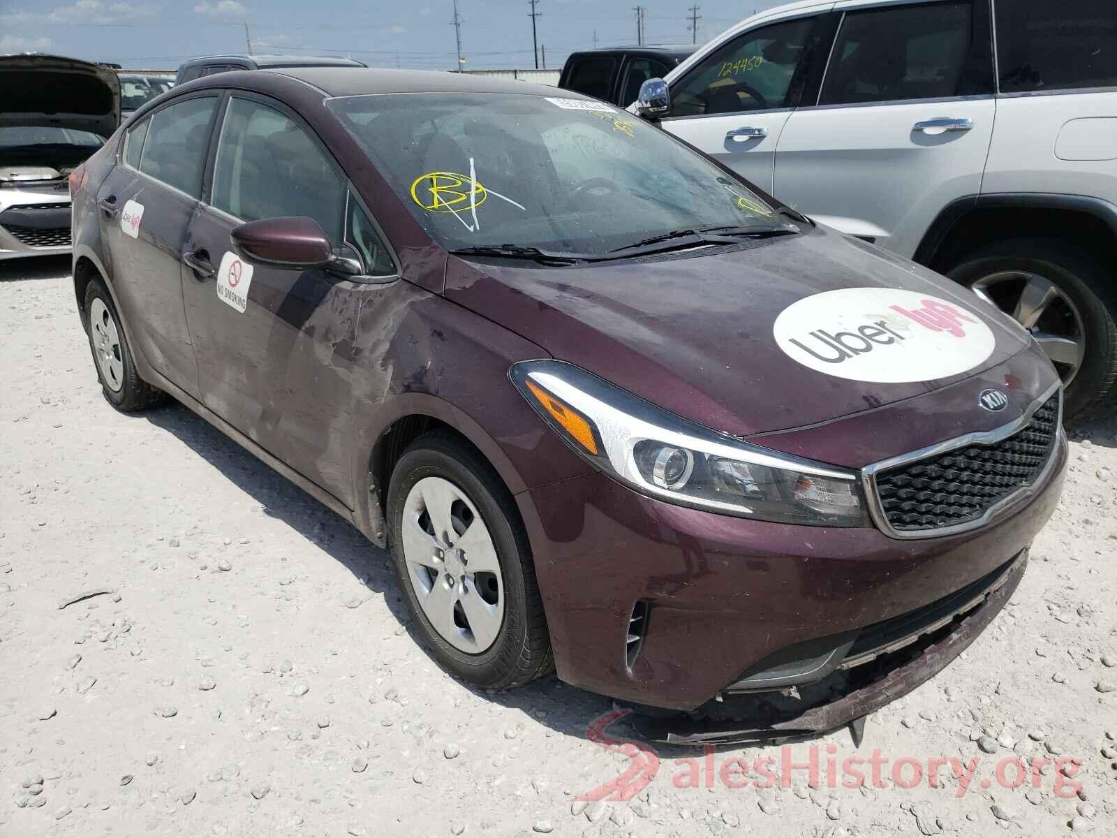 3KPFK4A76JE215382 2018 KIA FORTE