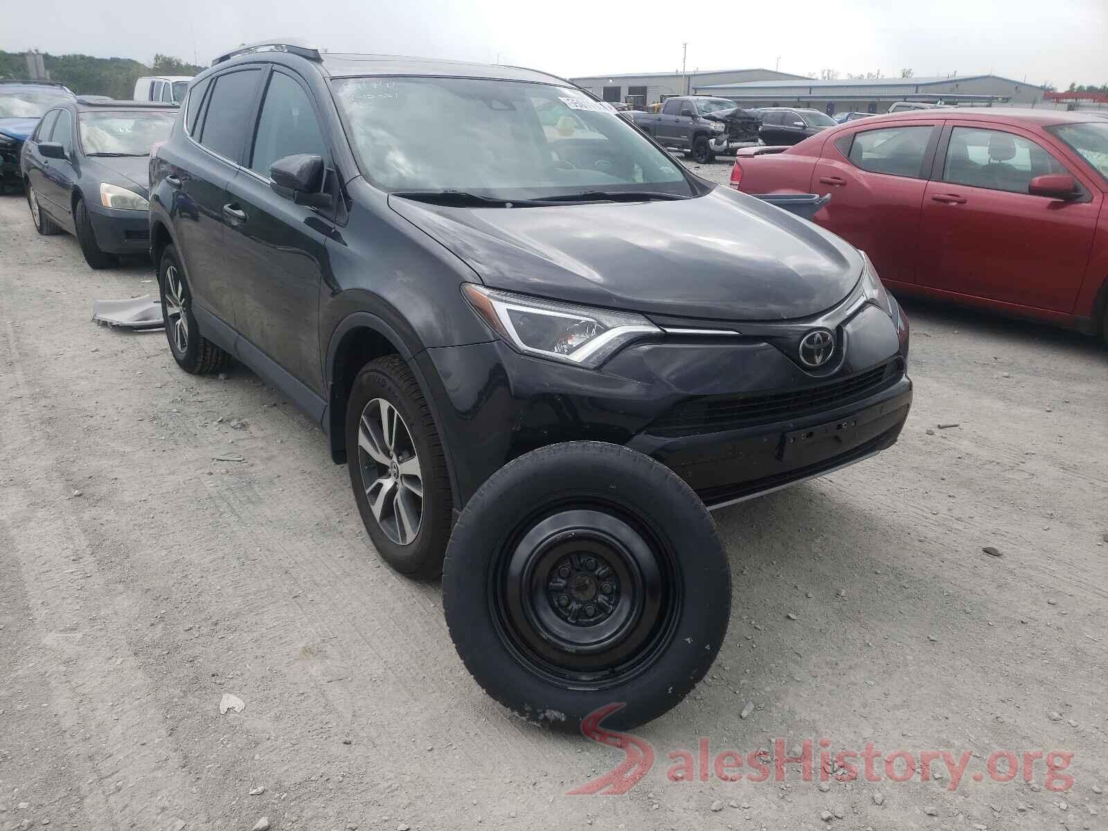 2T3RFREV1HW637386 2017 TOYOTA RAV4