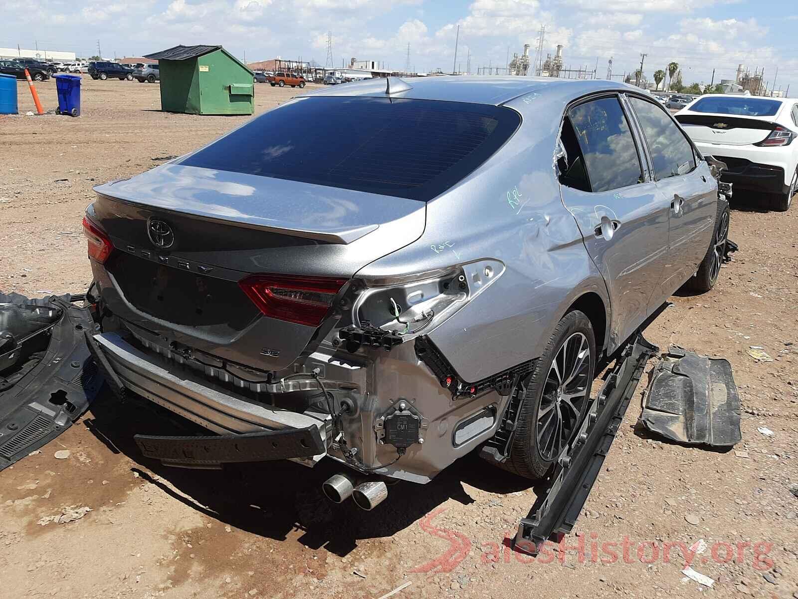 4T1B11HK1KU752072 2019 TOYOTA CAMRY