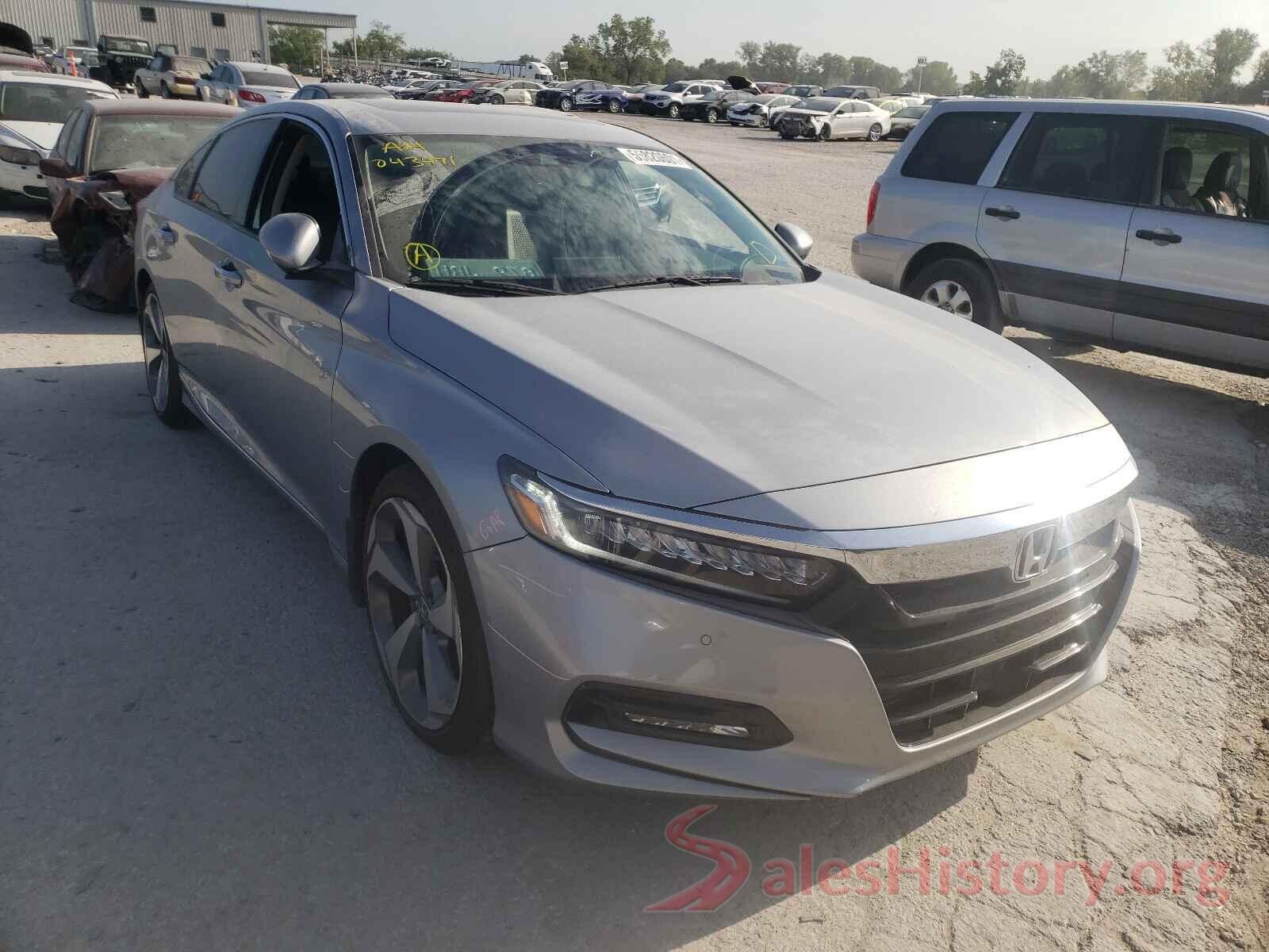 1HGCV2F93JA043471 2018 HONDA ACCORD