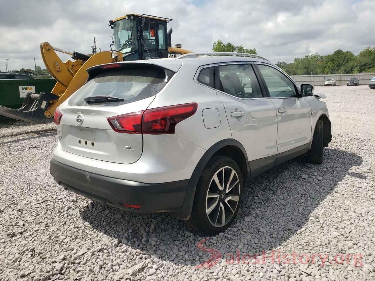 JN1BJ1CPXHW020563 2017 NISSAN ROGUE