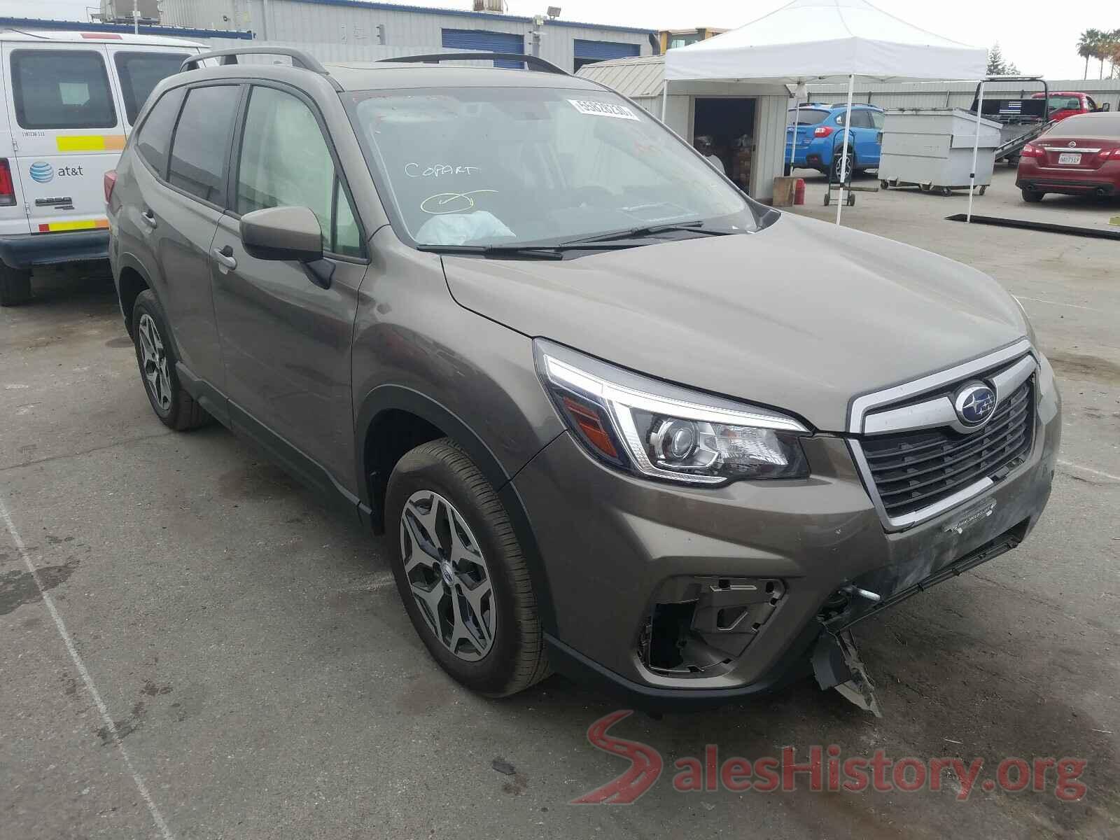 JF2SKAJC2LH583485 2020 SUBARU FORESTER