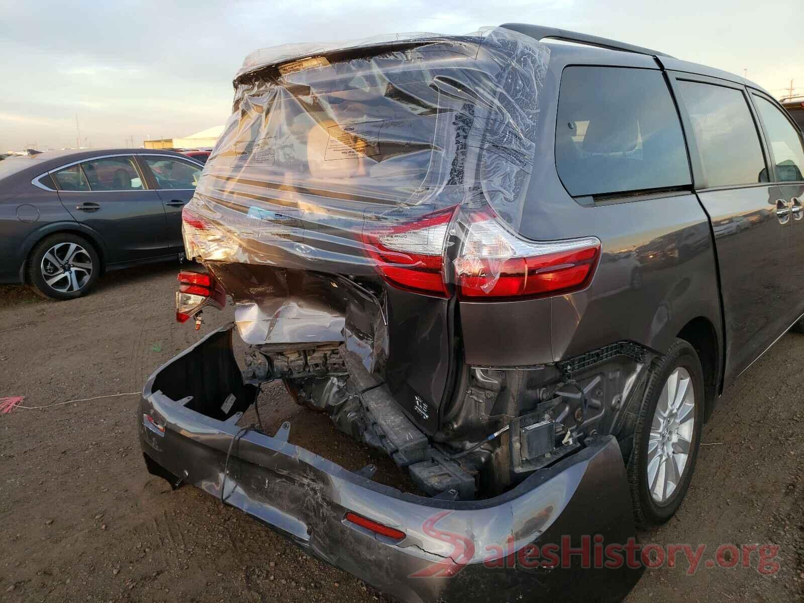 5TDDZ3DC4HS149923 2017 TOYOTA SIENNA